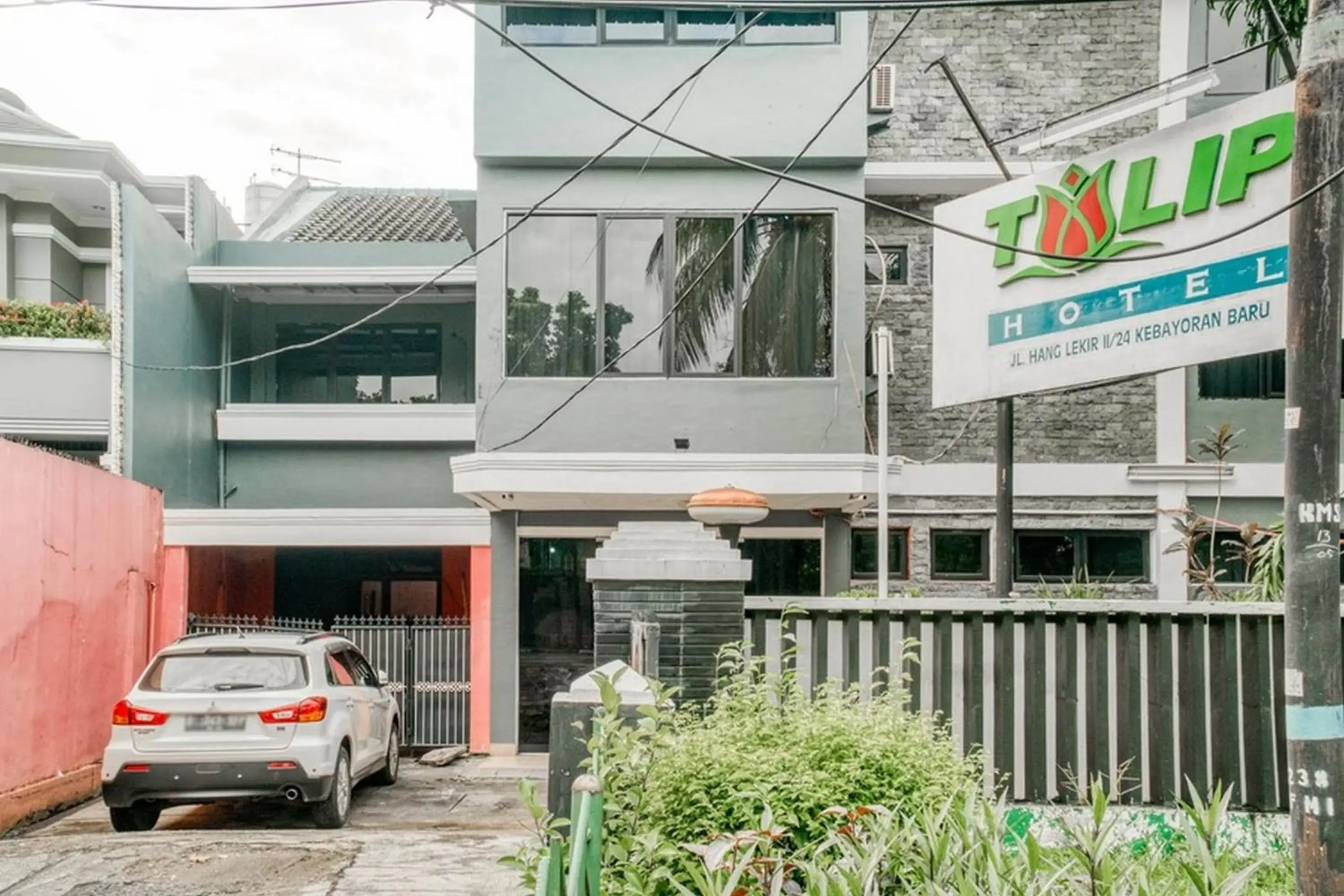 RedDoorz near Plaza Senayan RedDoorz near Plaza Senayan