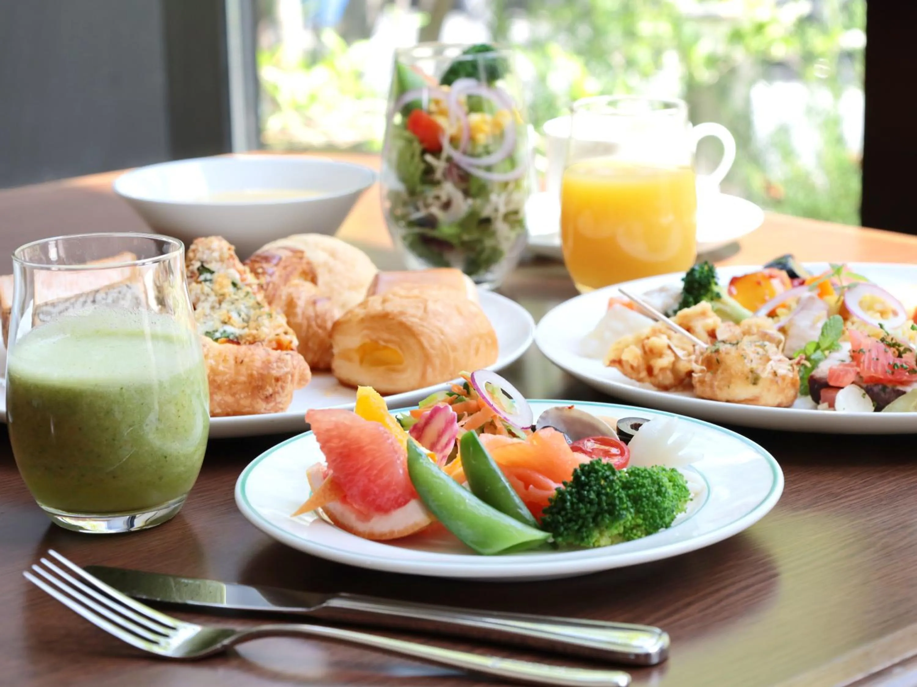 Buffet breakfast in Hotel Elcient Osaka Umeda