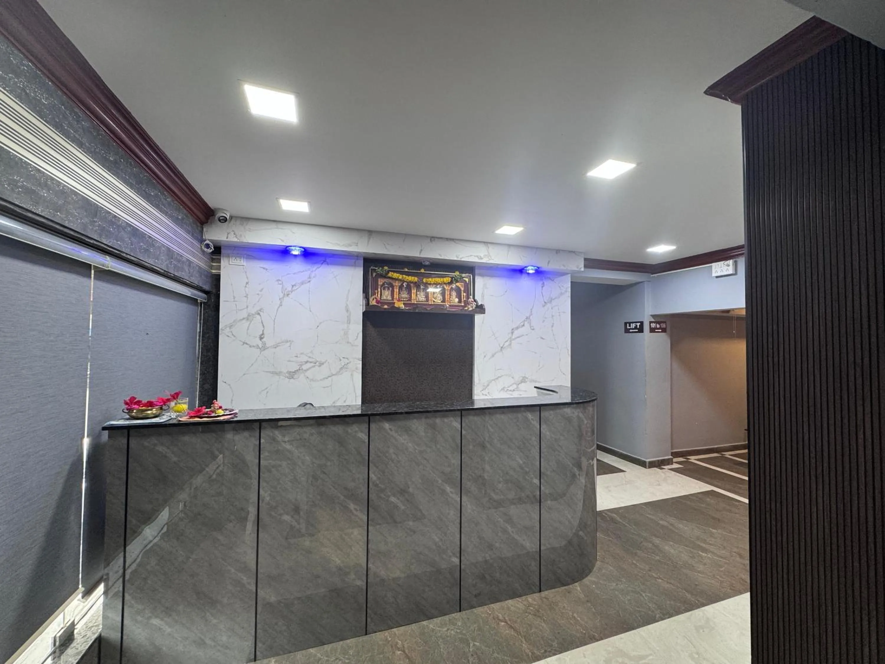 Lobby or reception in Sakthimurugan residency