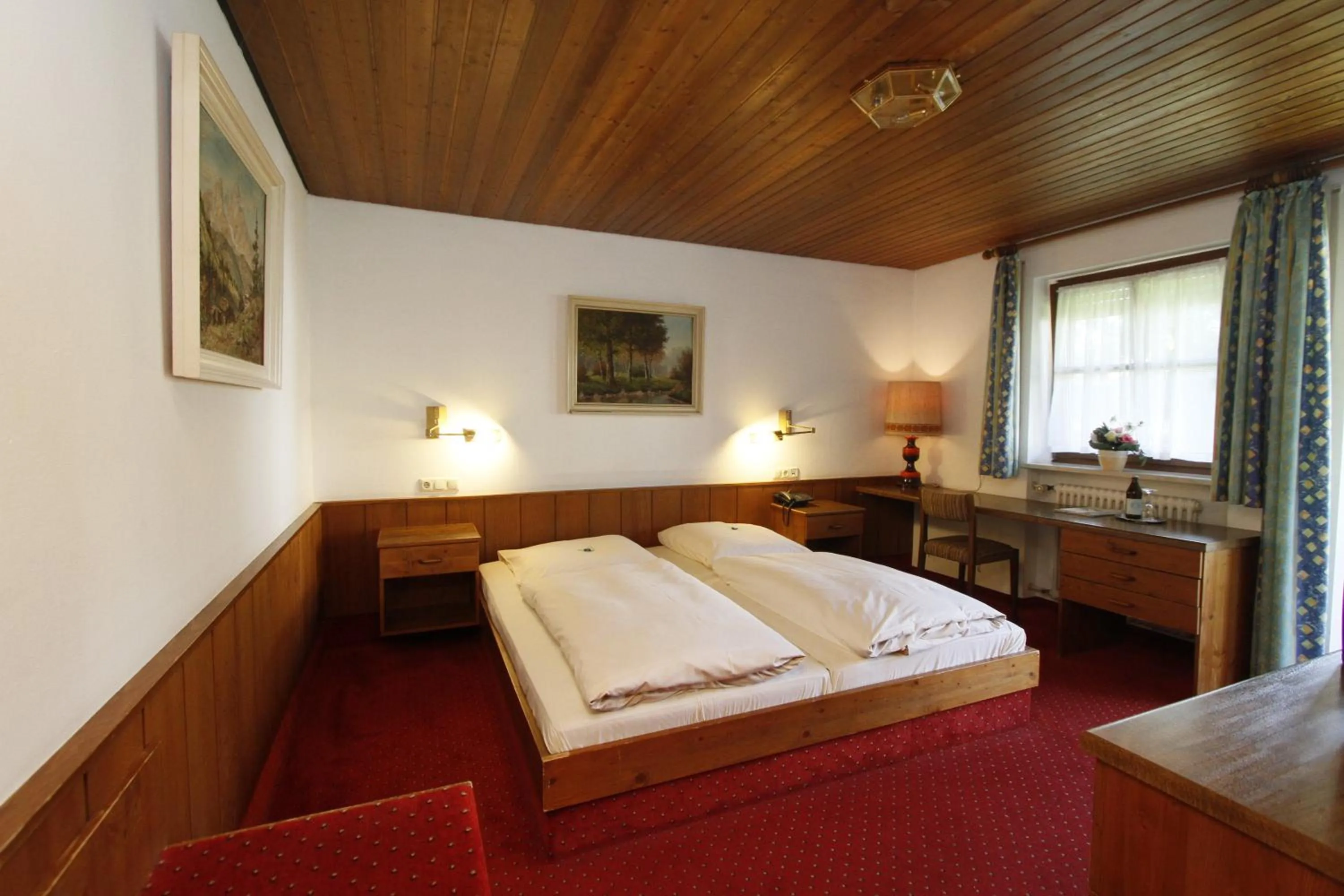 Photo of the whole room, Bed in Hotel Neumayr