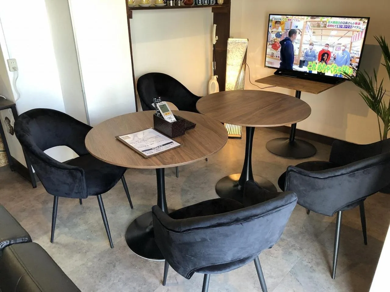Dining area in Cool-inn Otaru