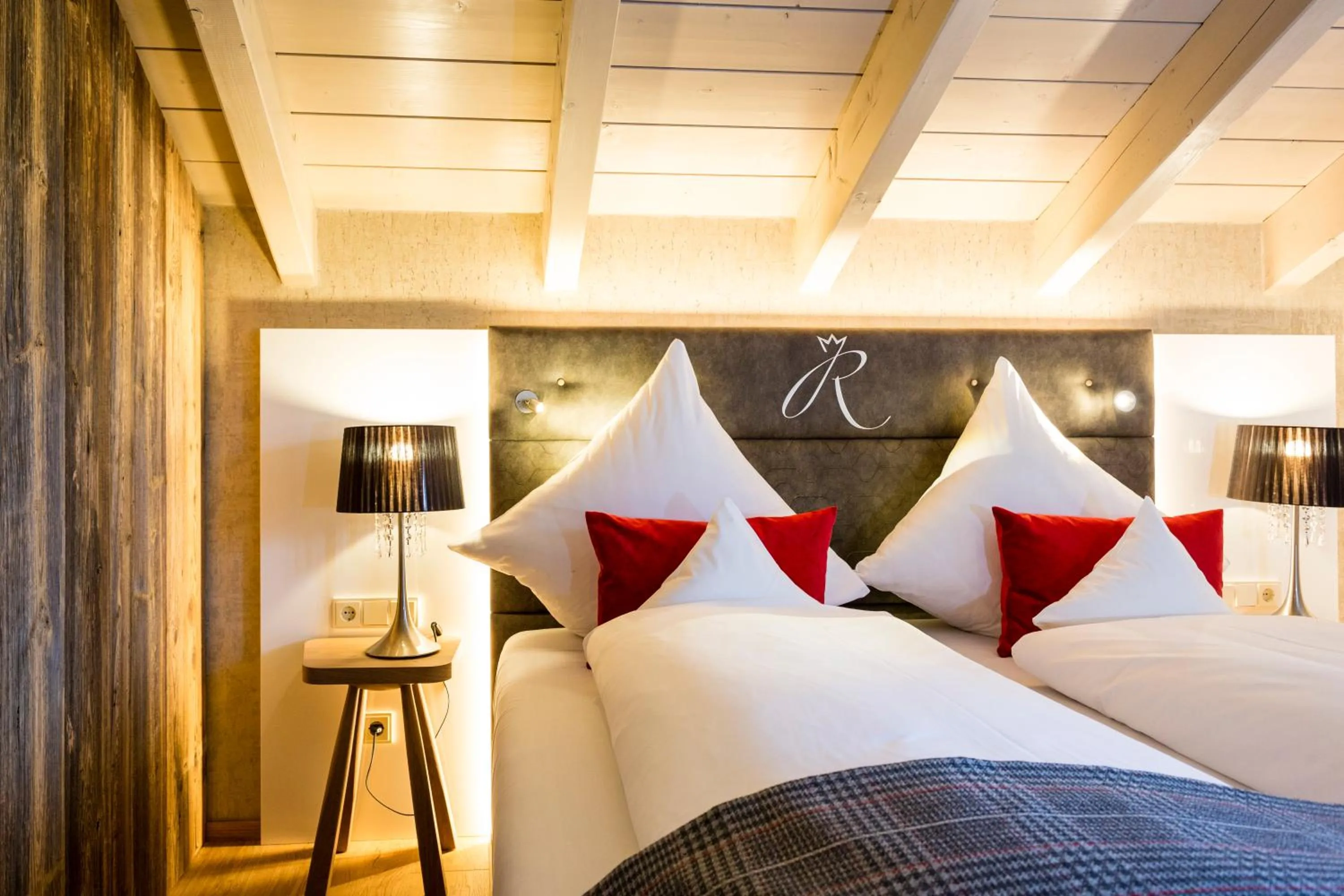 Bedroom, Bed in Hotel Das Rübezahl