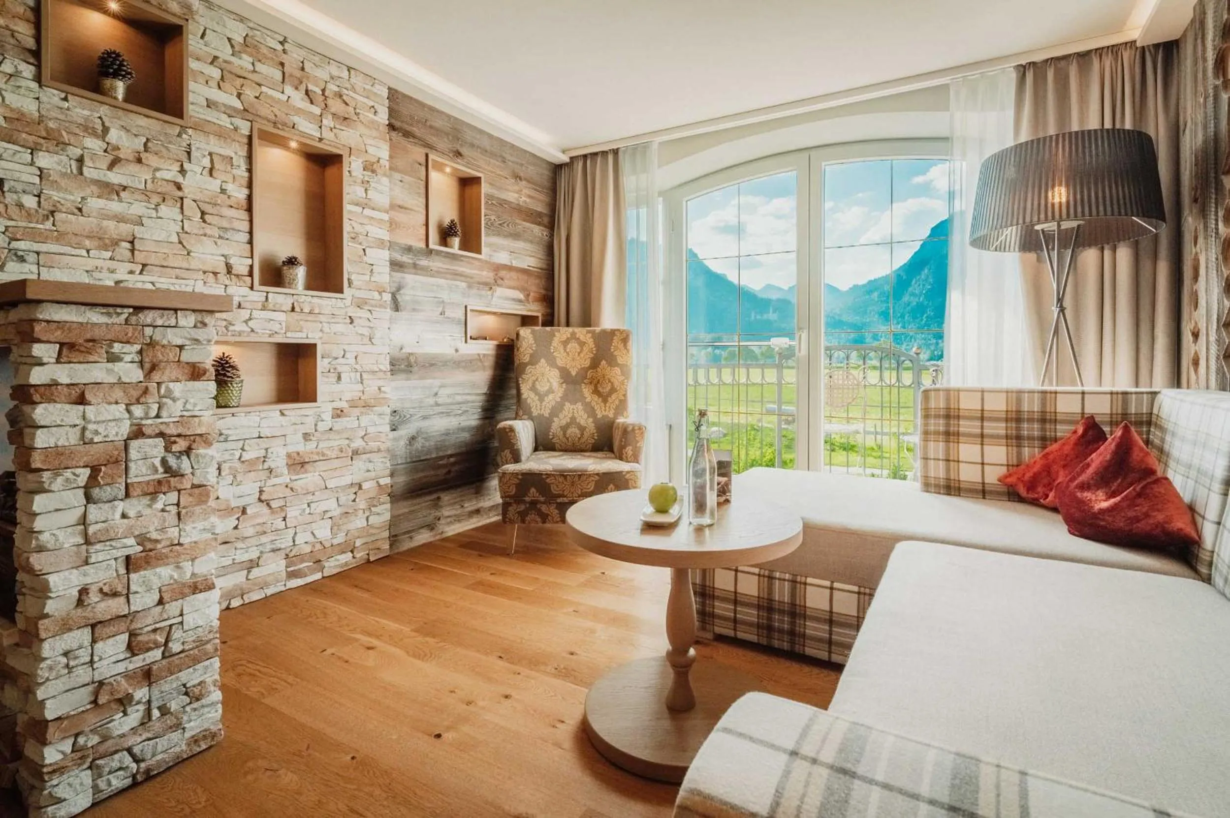 Living room, Bed in Hotel Das Rübezahl