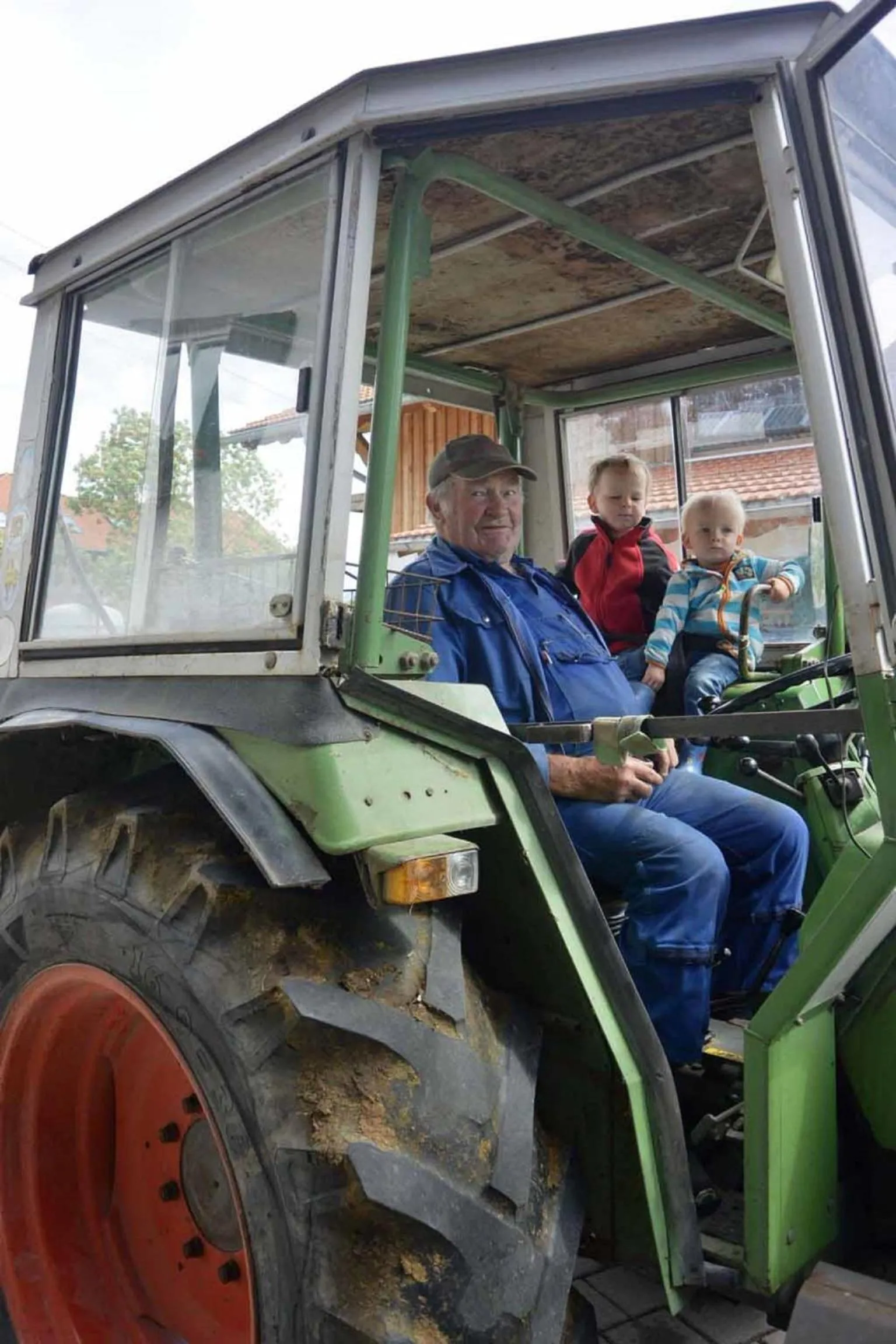 People in Veiter-Hof