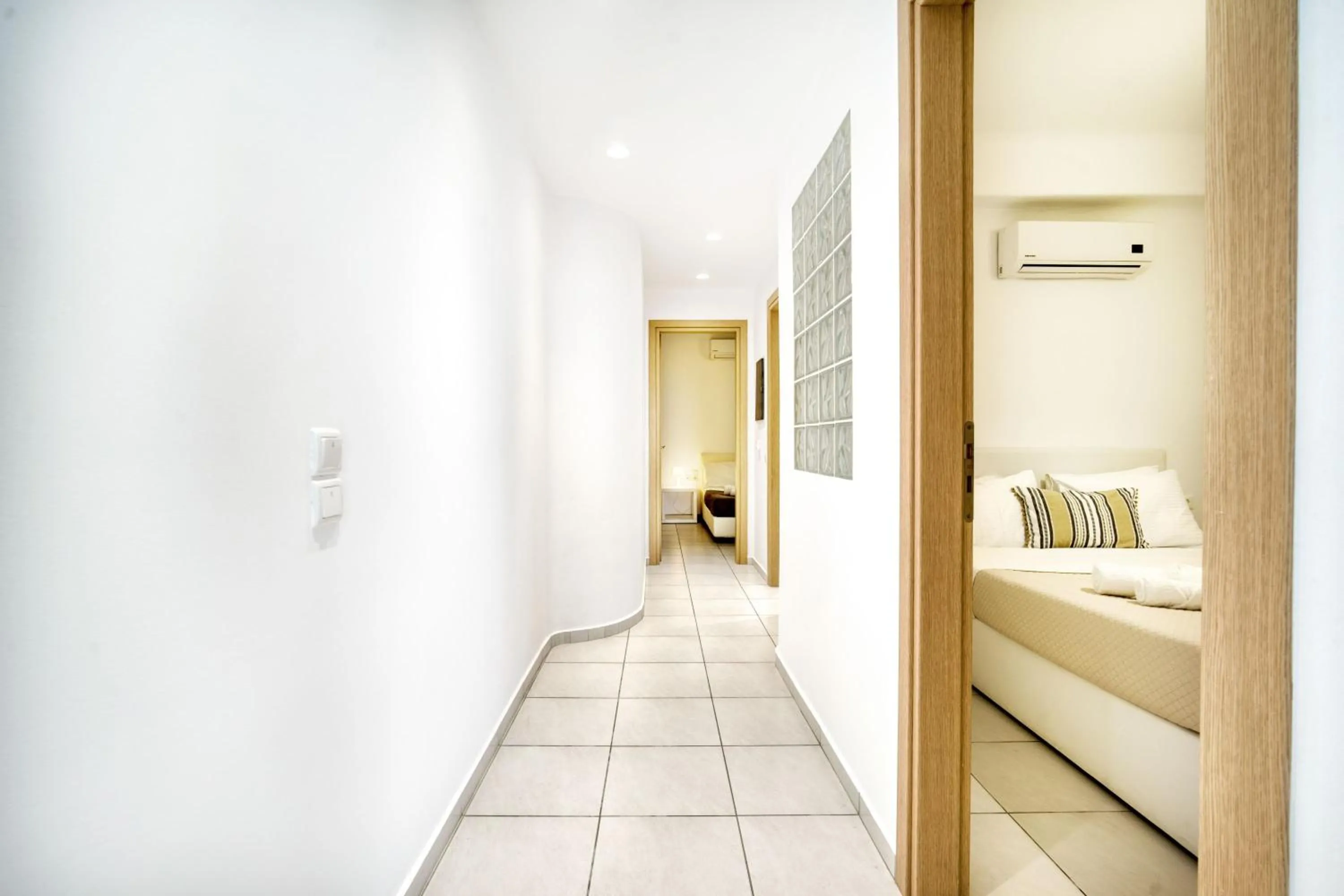 Photo of the whole room in Overview Mykonos Apartments