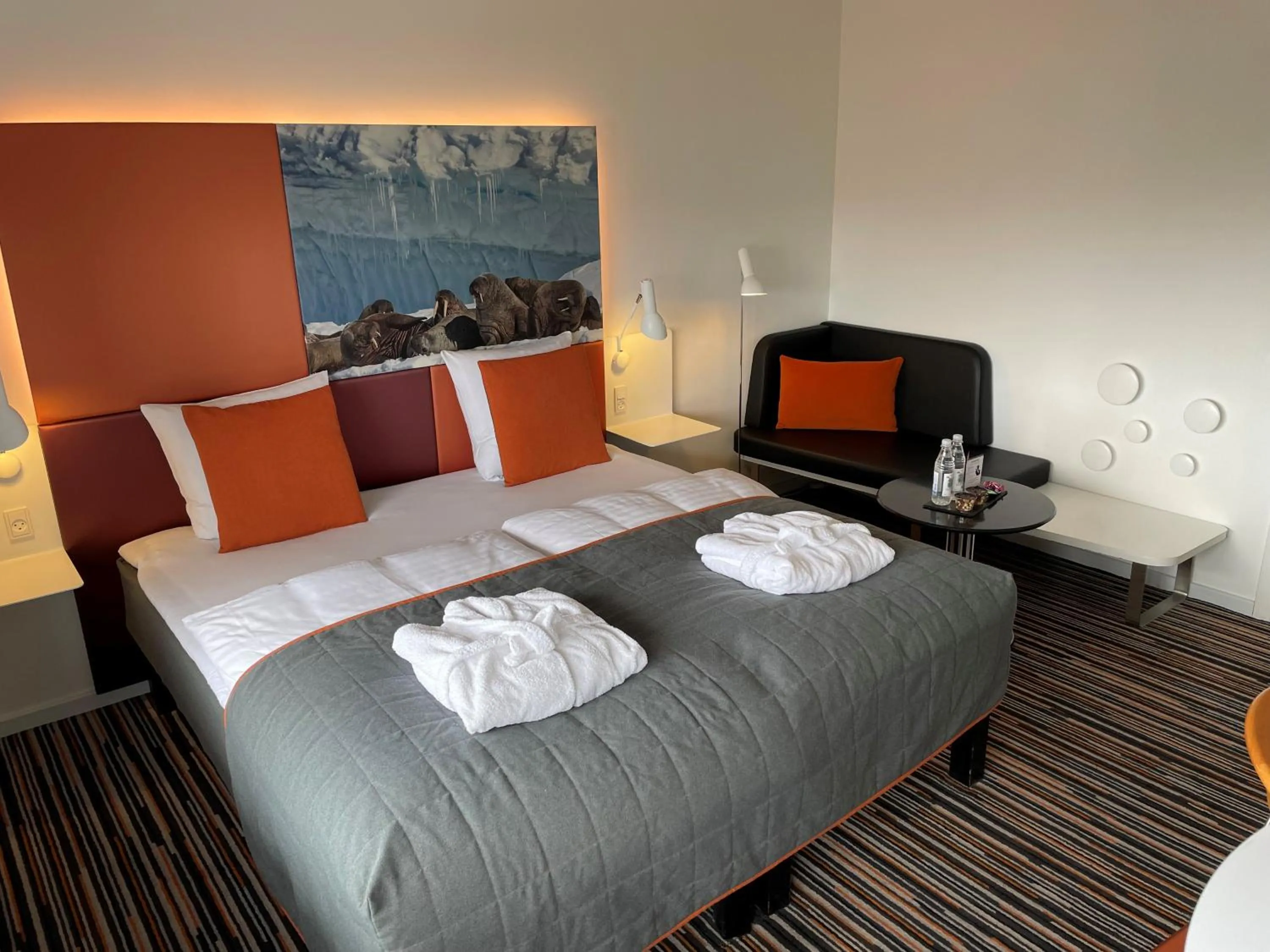 Bedroom, Bed in Hotel Hans Egede