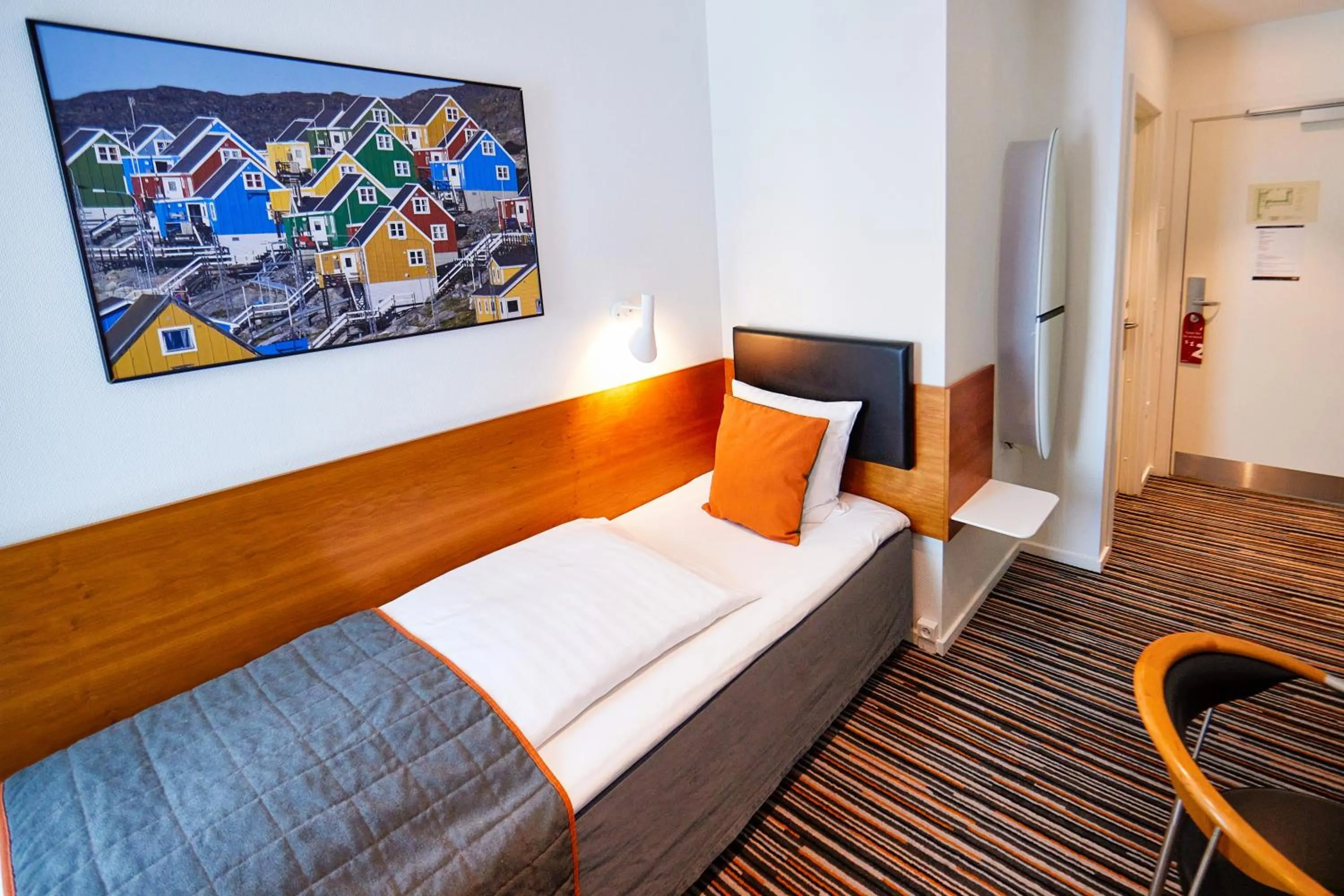 Bedroom, Bed in Hotel Hans Egede