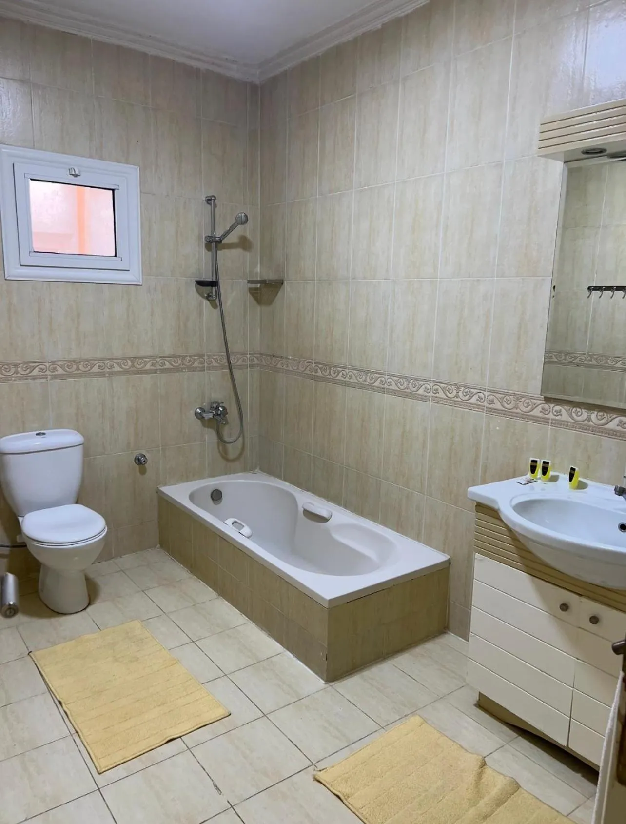 Shower in Karnak Flats