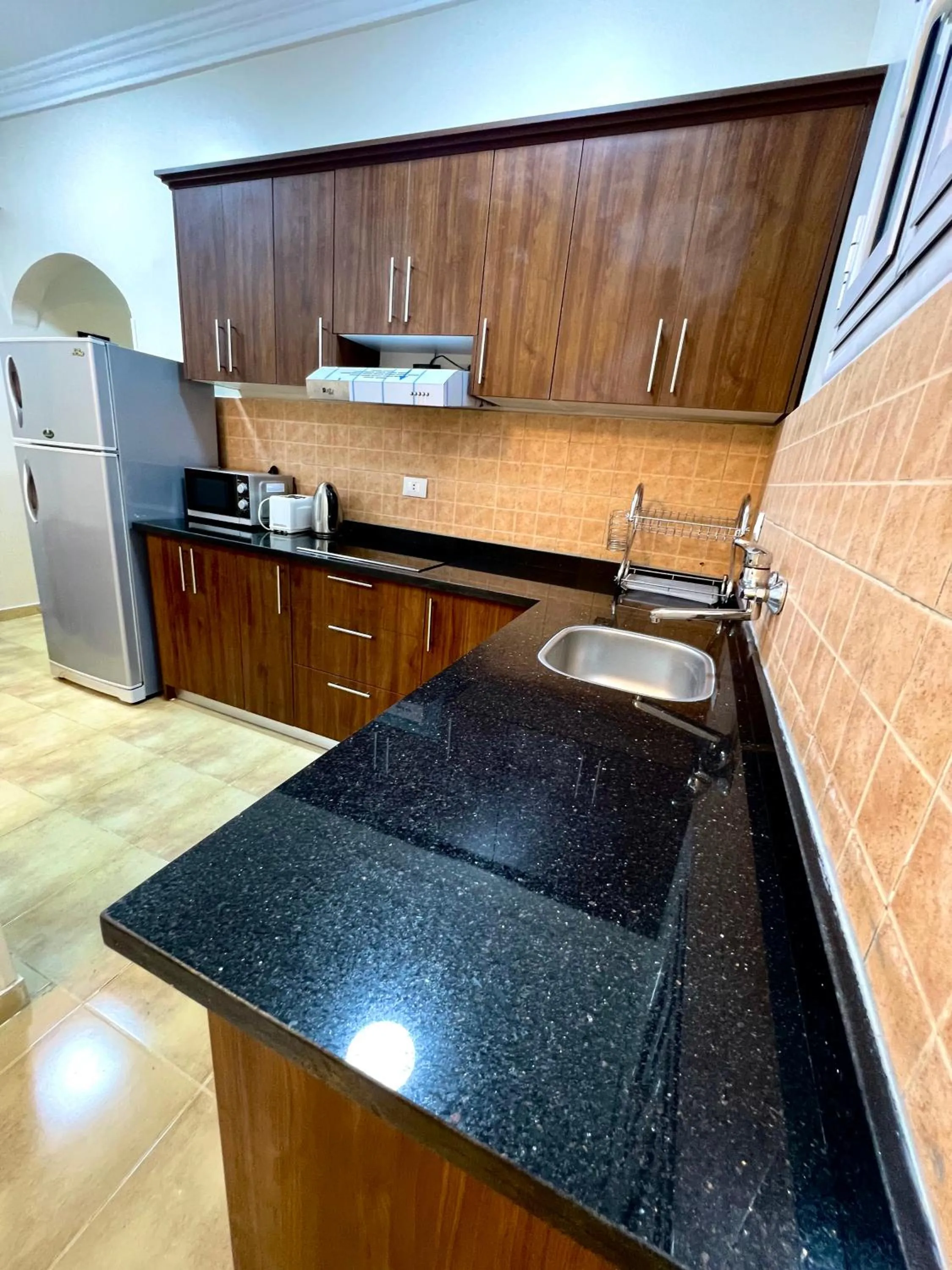 Kitchen or kitchenette in Karnak Flats