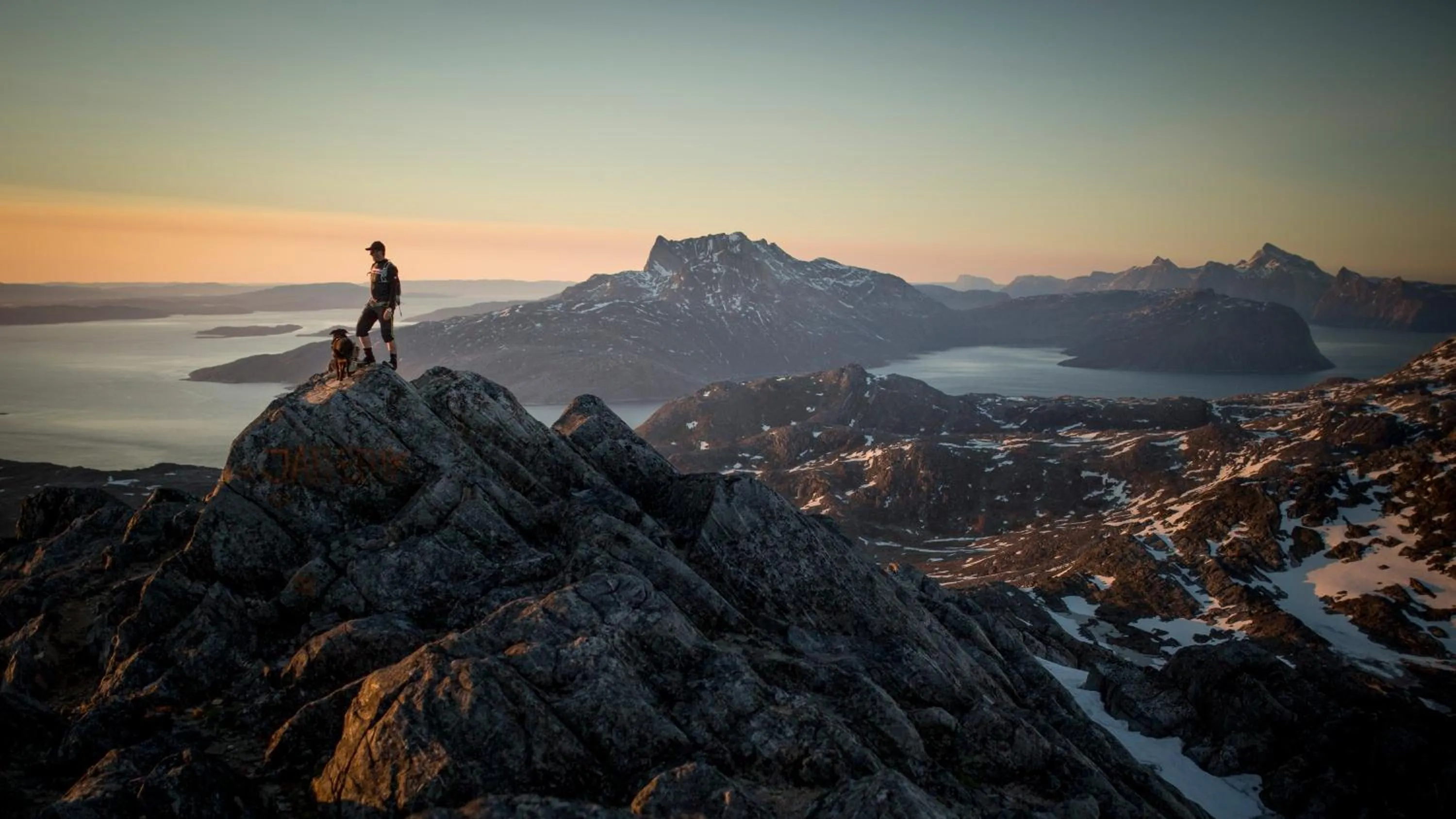 Hiking in HHE Express