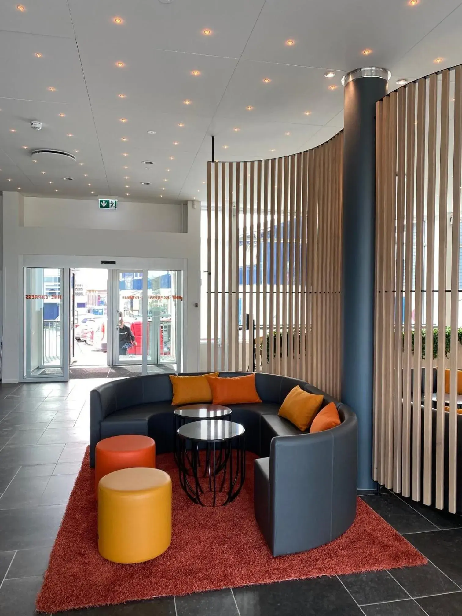 HHE Express HHE Express