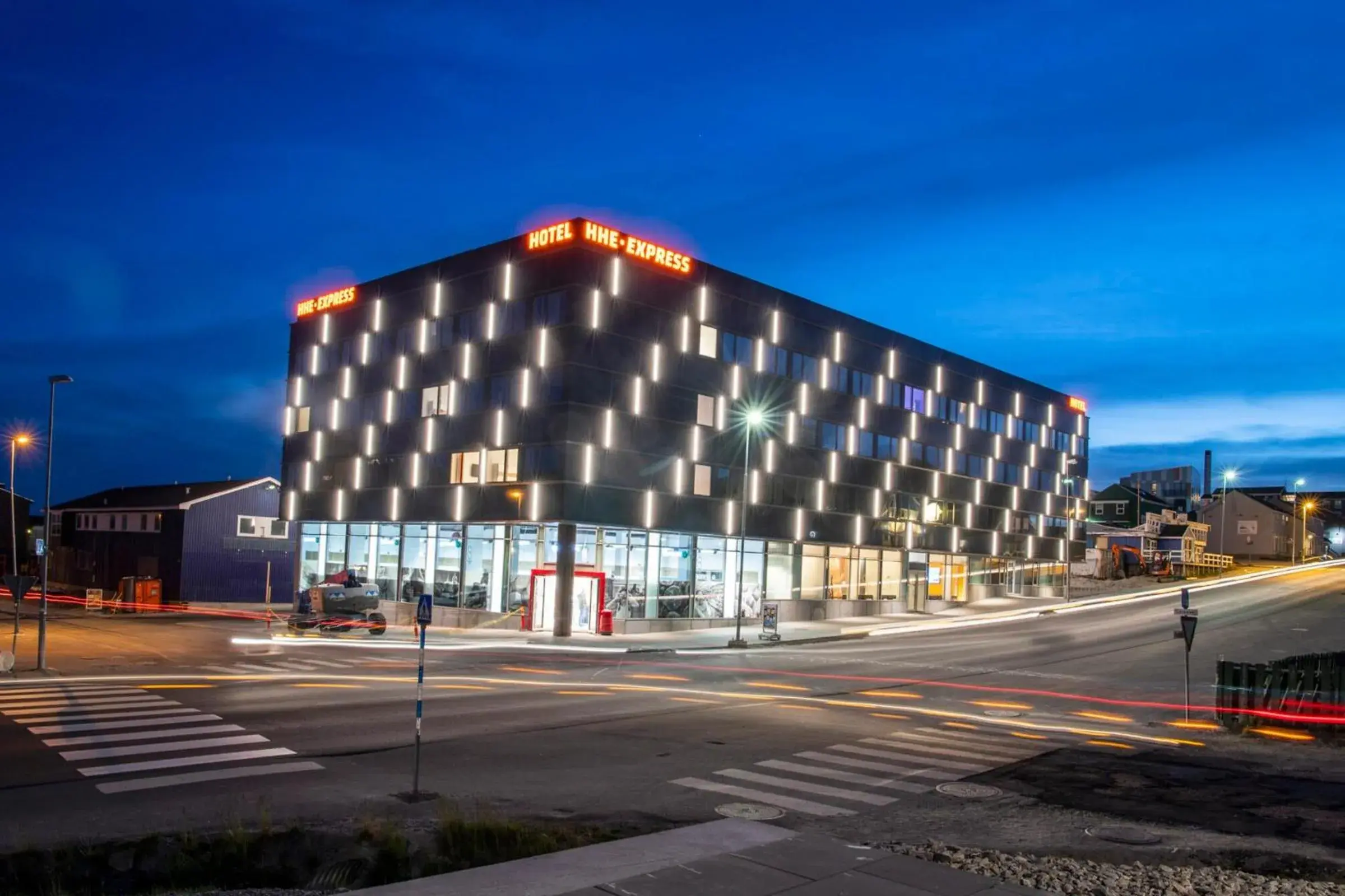 Property building in HHE Express Property building in HHE Express