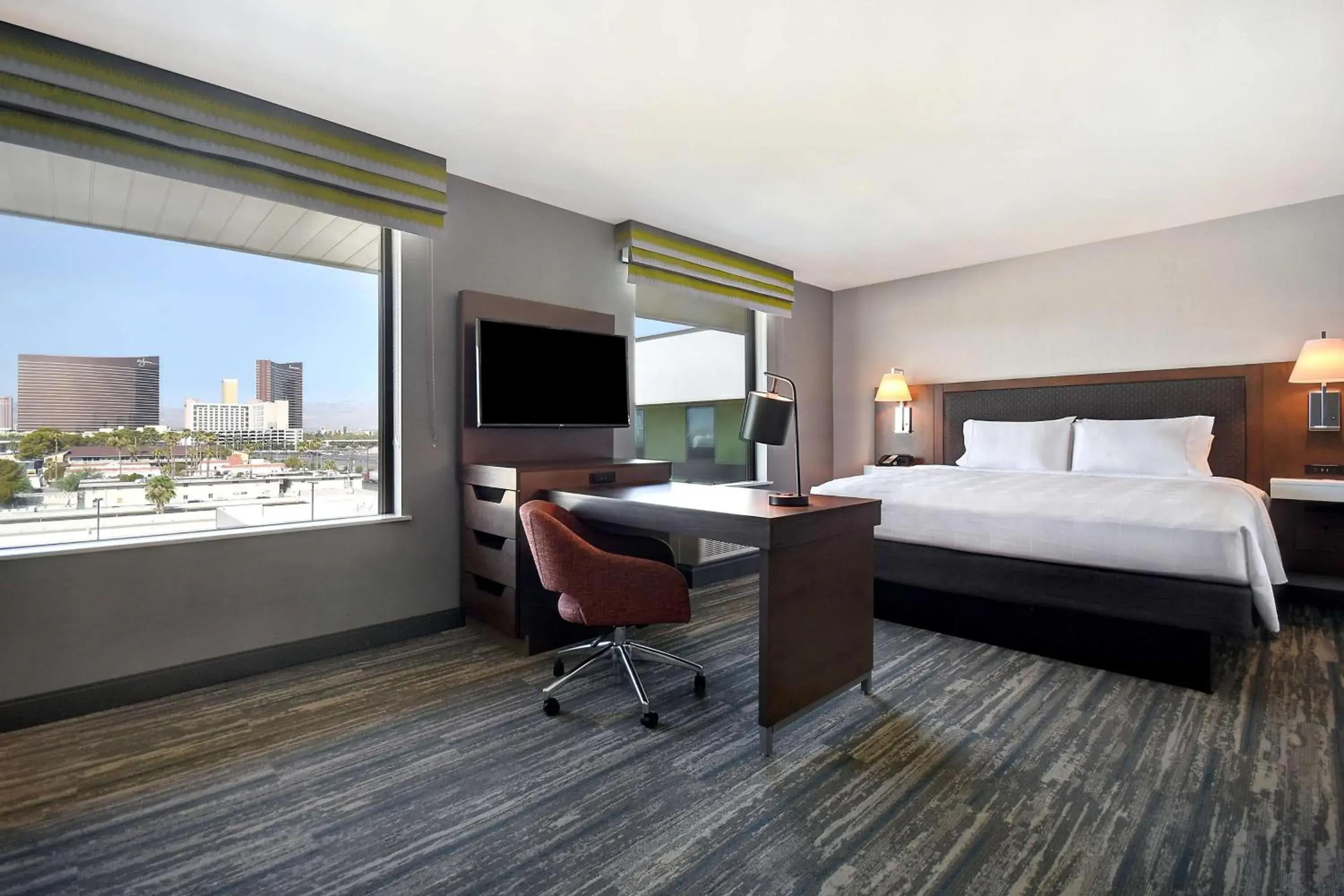 Bedroom, Bed in Hampton Inn & Suites Las Vegas Convention Center - No Resort Fee Bedroom, Bed in Hampton Inn & Suites Las Vegas Convention Center - No Resort Fee