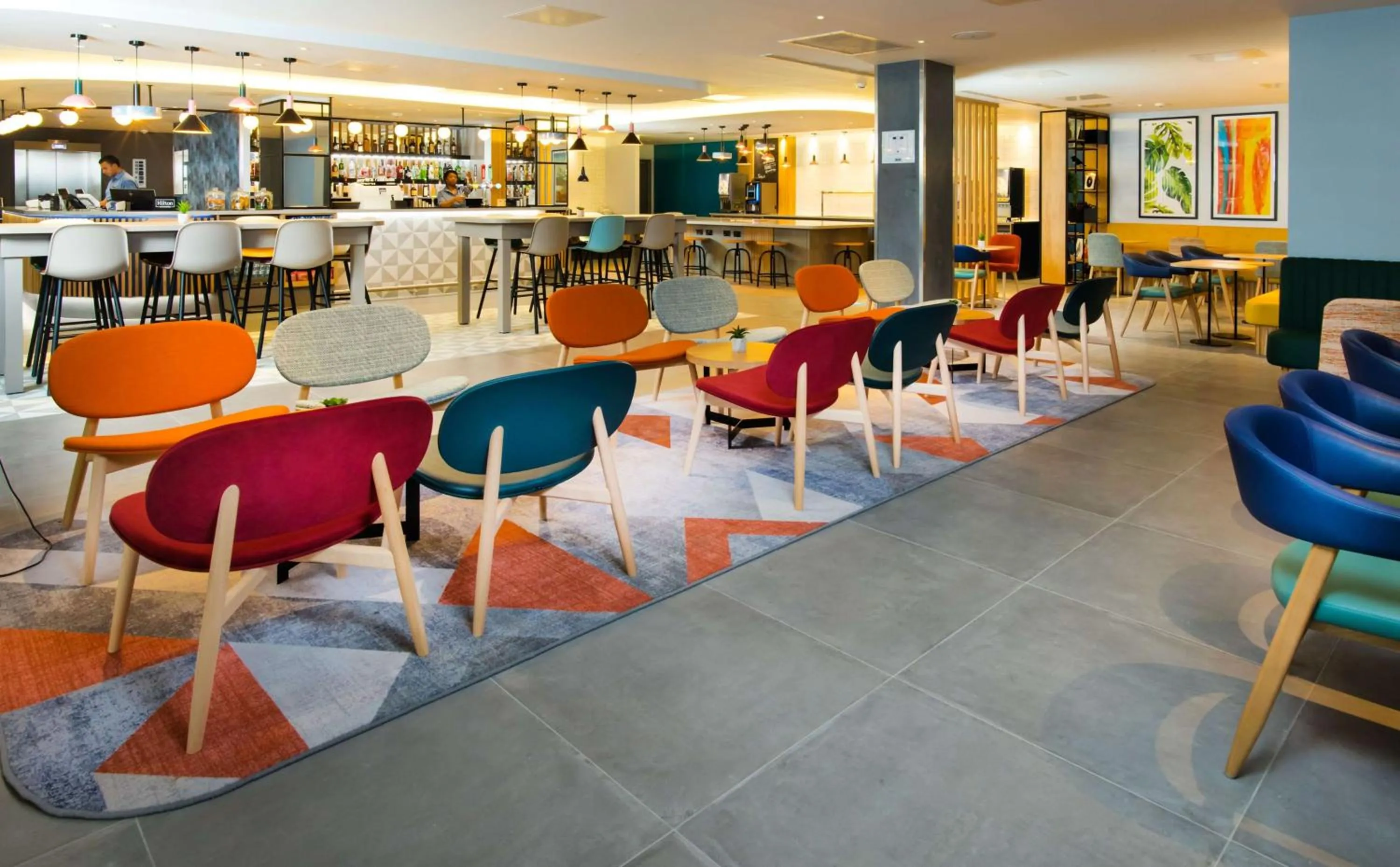 Dining area in Hampton by Hilton London Park Royal