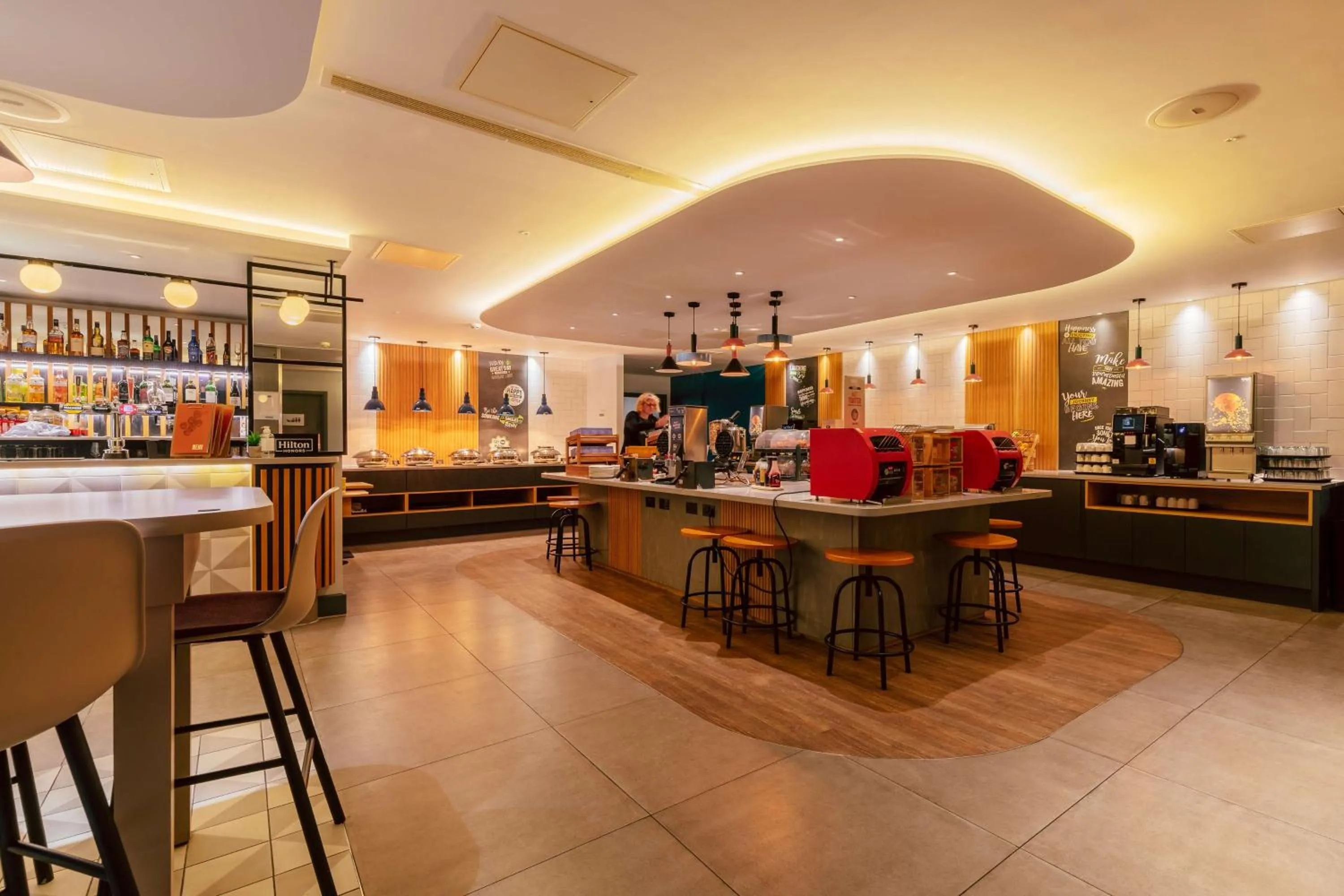 Breakfast in Hampton by Hilton London Park Royal