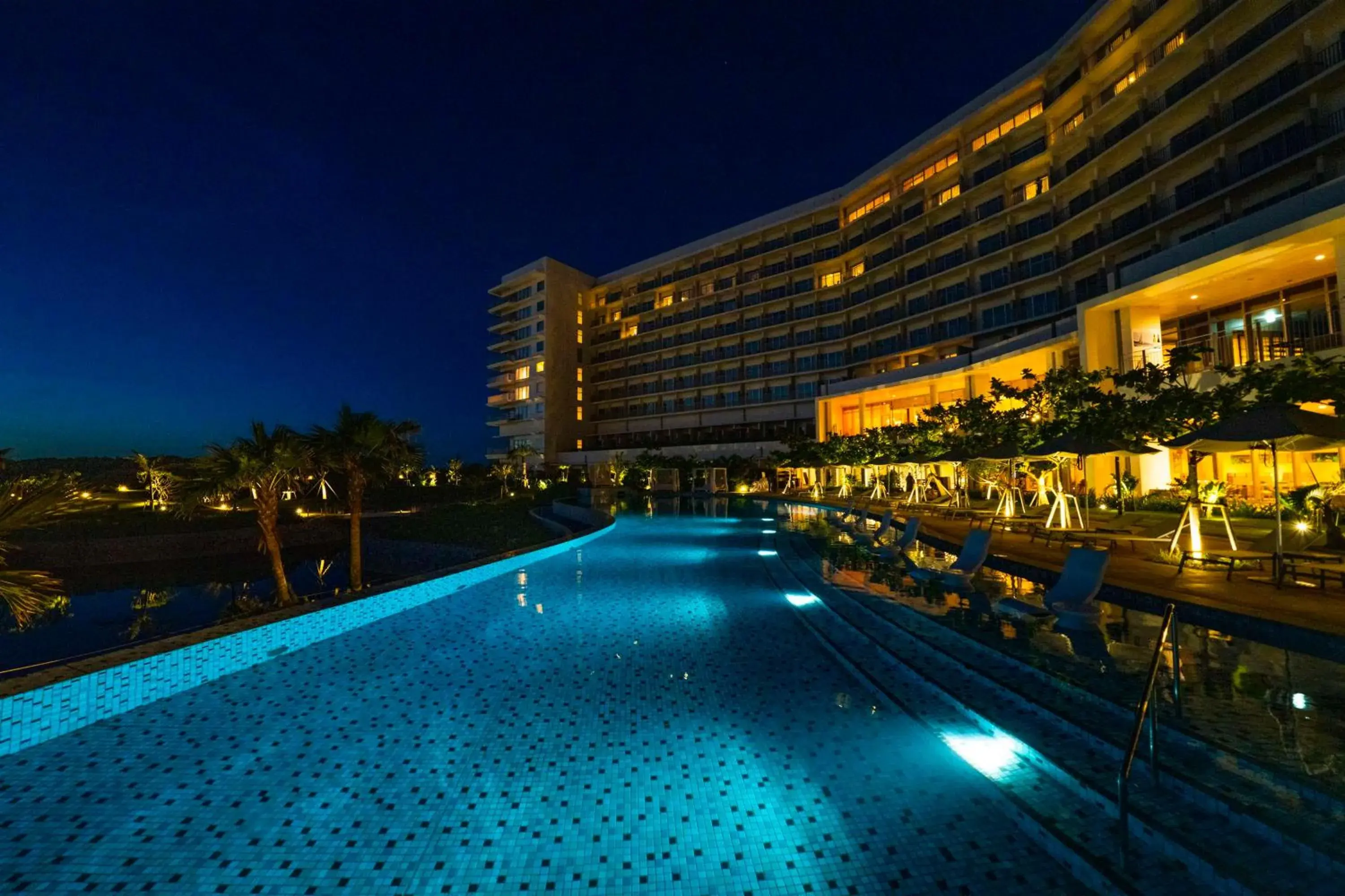 Pool view in Hilton Okinawa Sesoko Resort Pool view in Hilton Okinawa Sesoko Resort