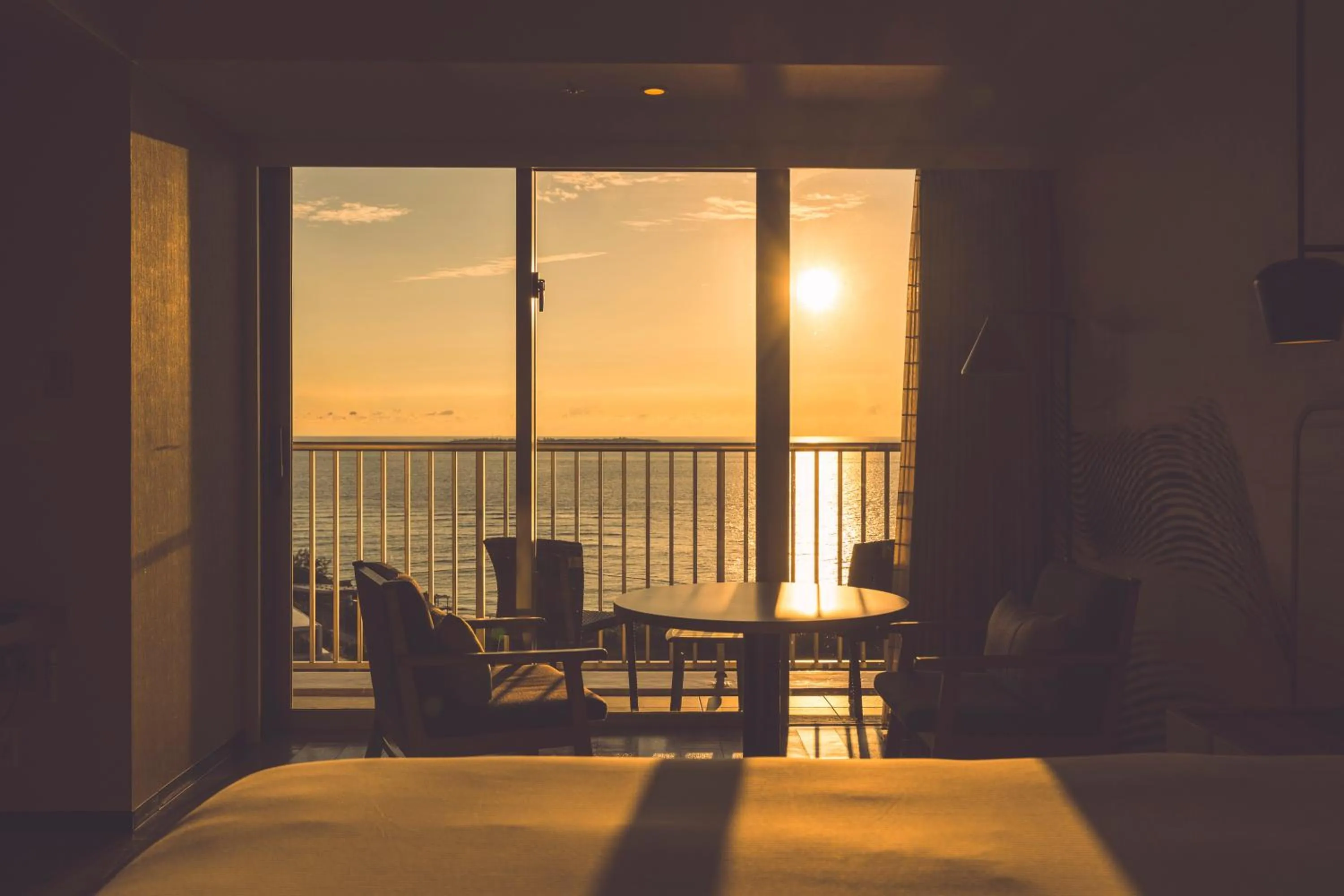 View (from property/room), Bed in Hilton Okinawa Sesoko Resort