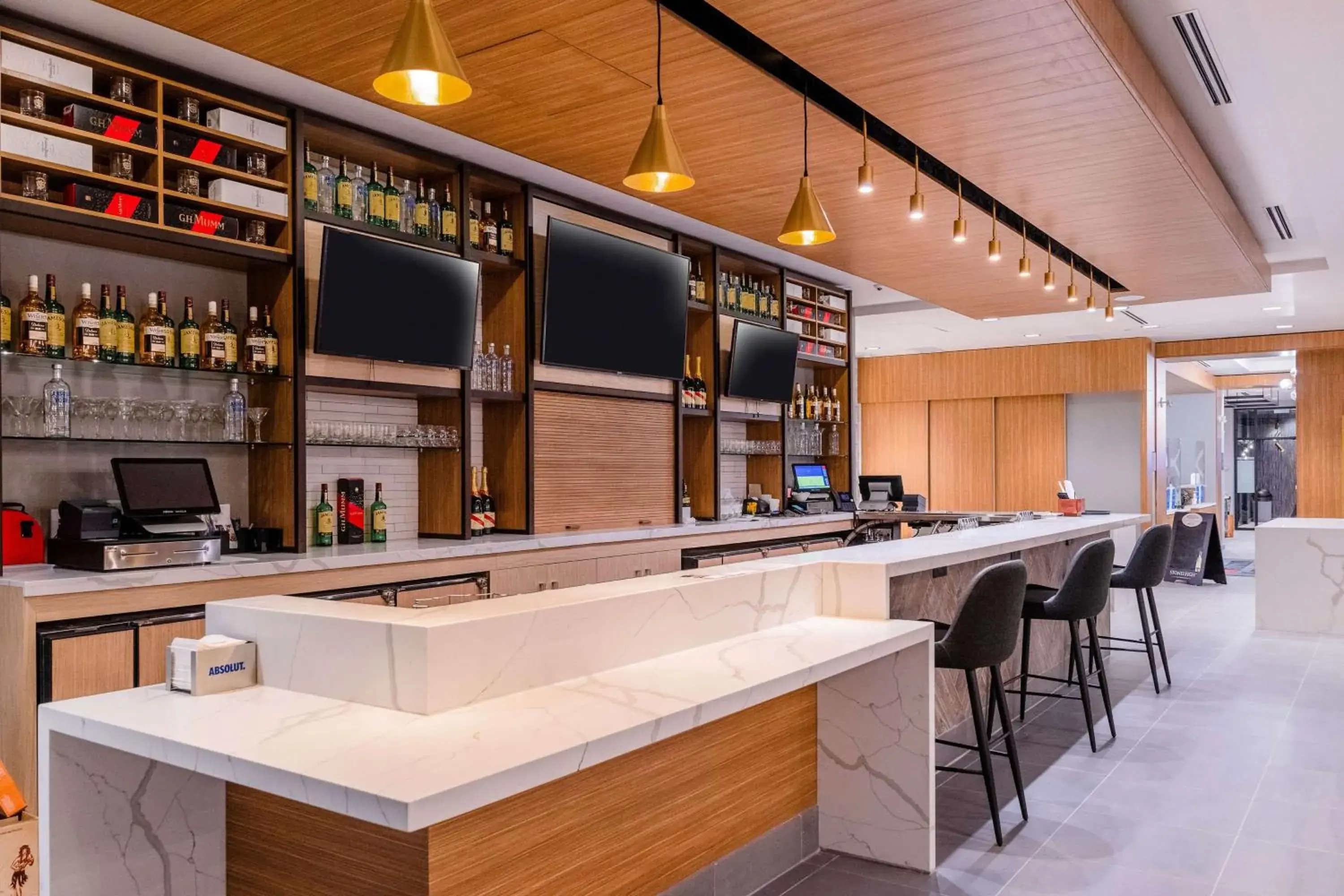 Restaurant/places to eat in Hilton Garden Inn Sudbury, Ontario, Canada Restaurant/places to eat in Hilton Garden Inn Sudbury, Ontario, Canada