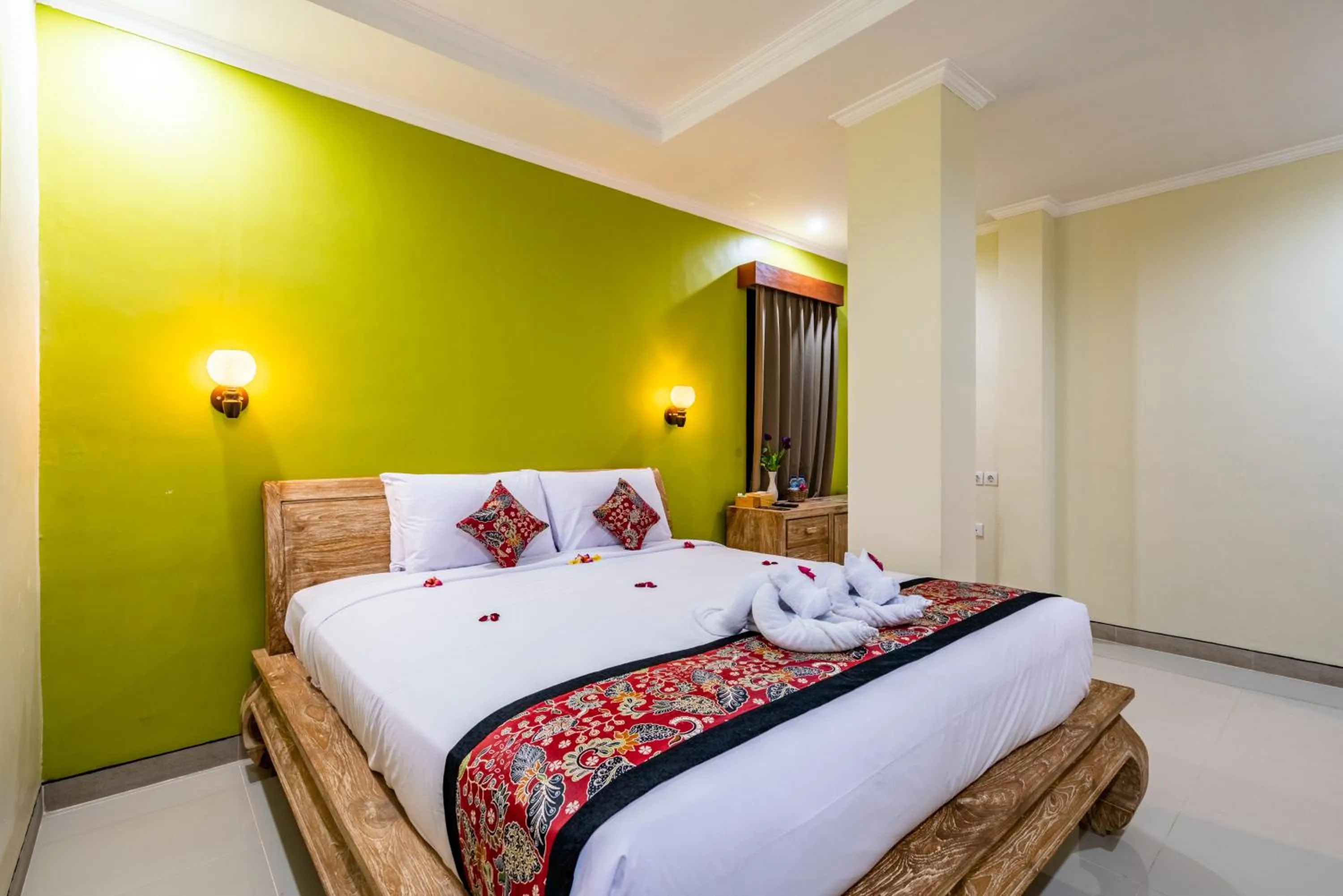 Bed in Mejore Beach Hotel