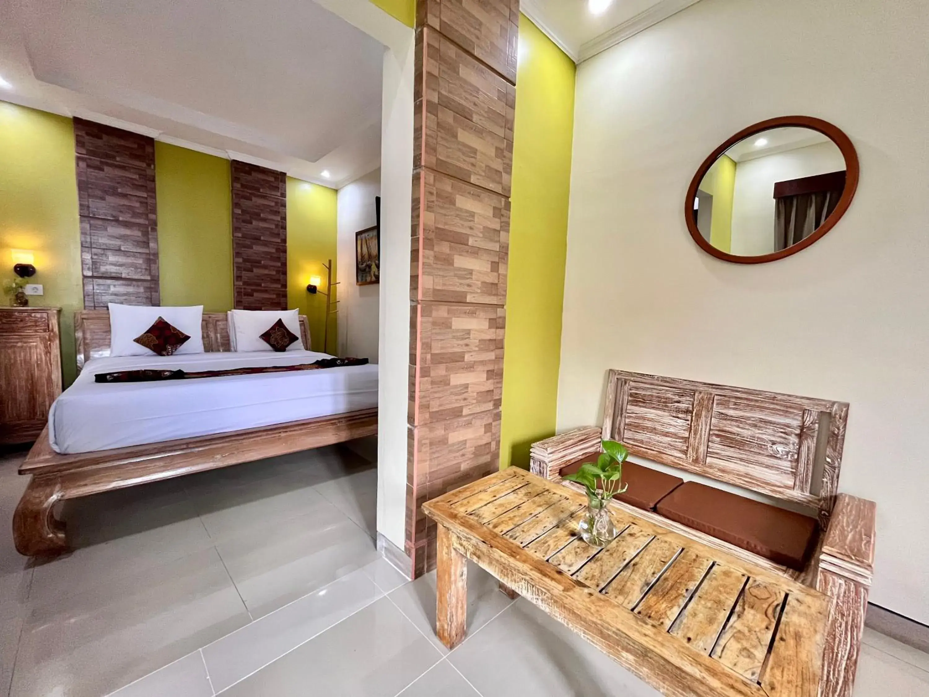 Large Double Room in Mejore Beach Hotel Large Double Room in Mejore Beach Hotel