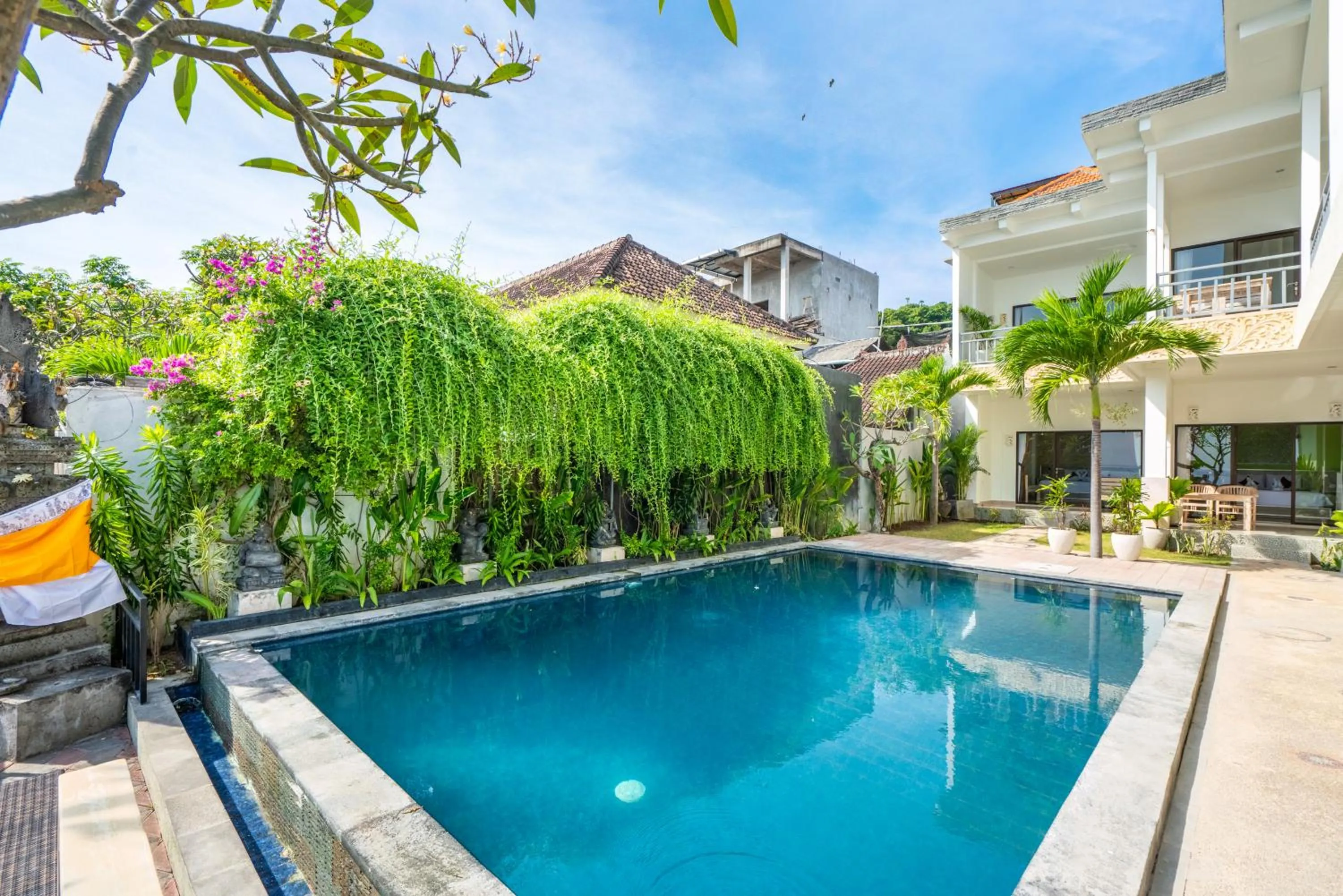 Property building in Mejore Beach Hotel