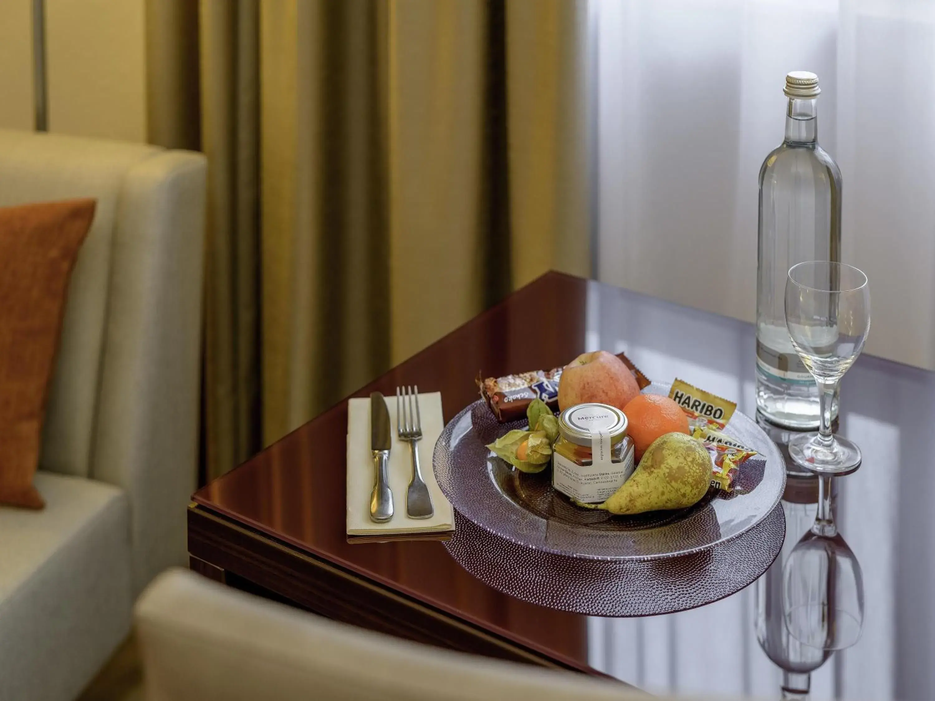 Bedroom in Mercure Hotel Duisburg City Bedroom in Mercure Hotel Duisburg City