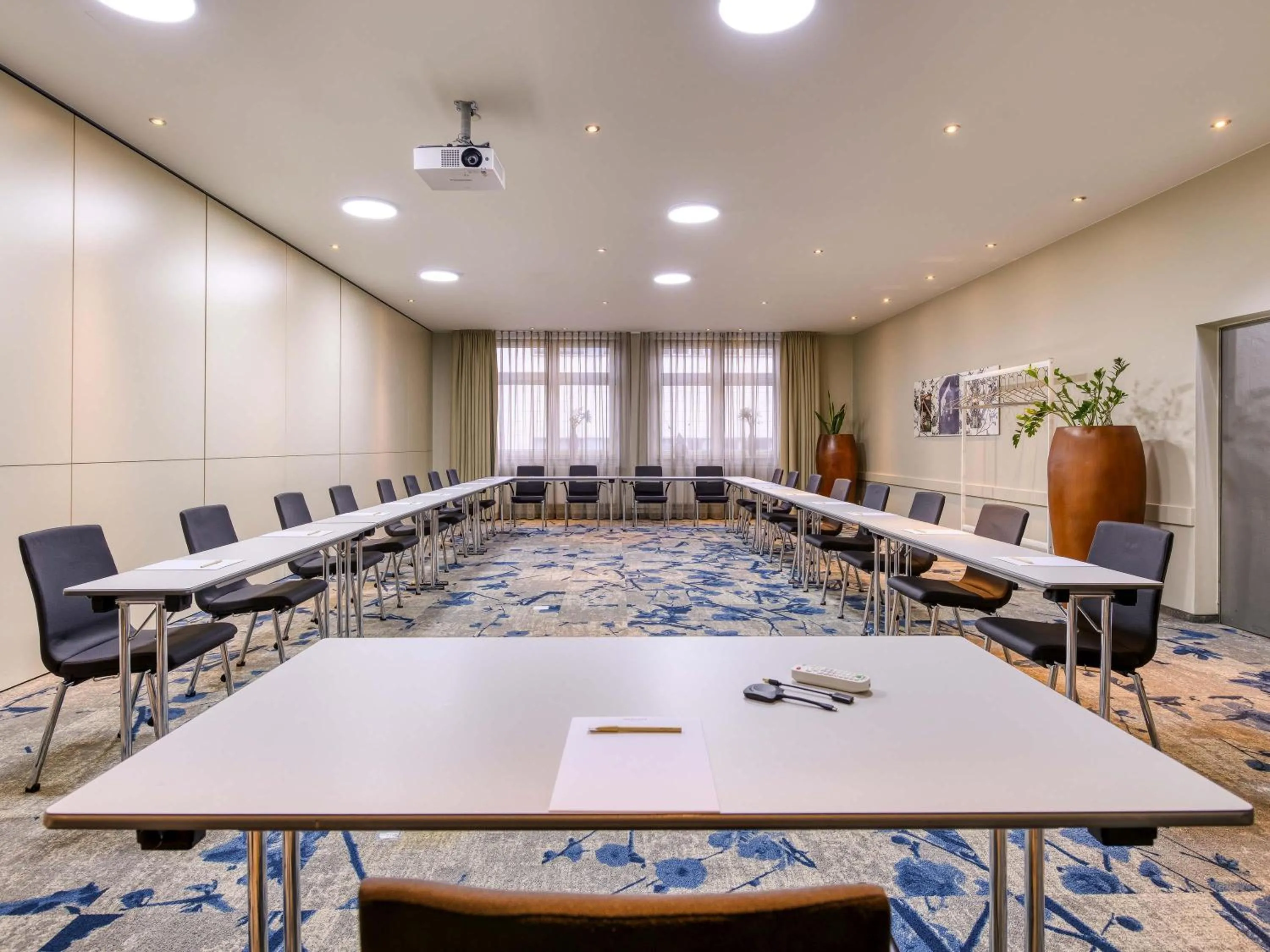Meeting/conference room in Mercure Hotel Duisburg City