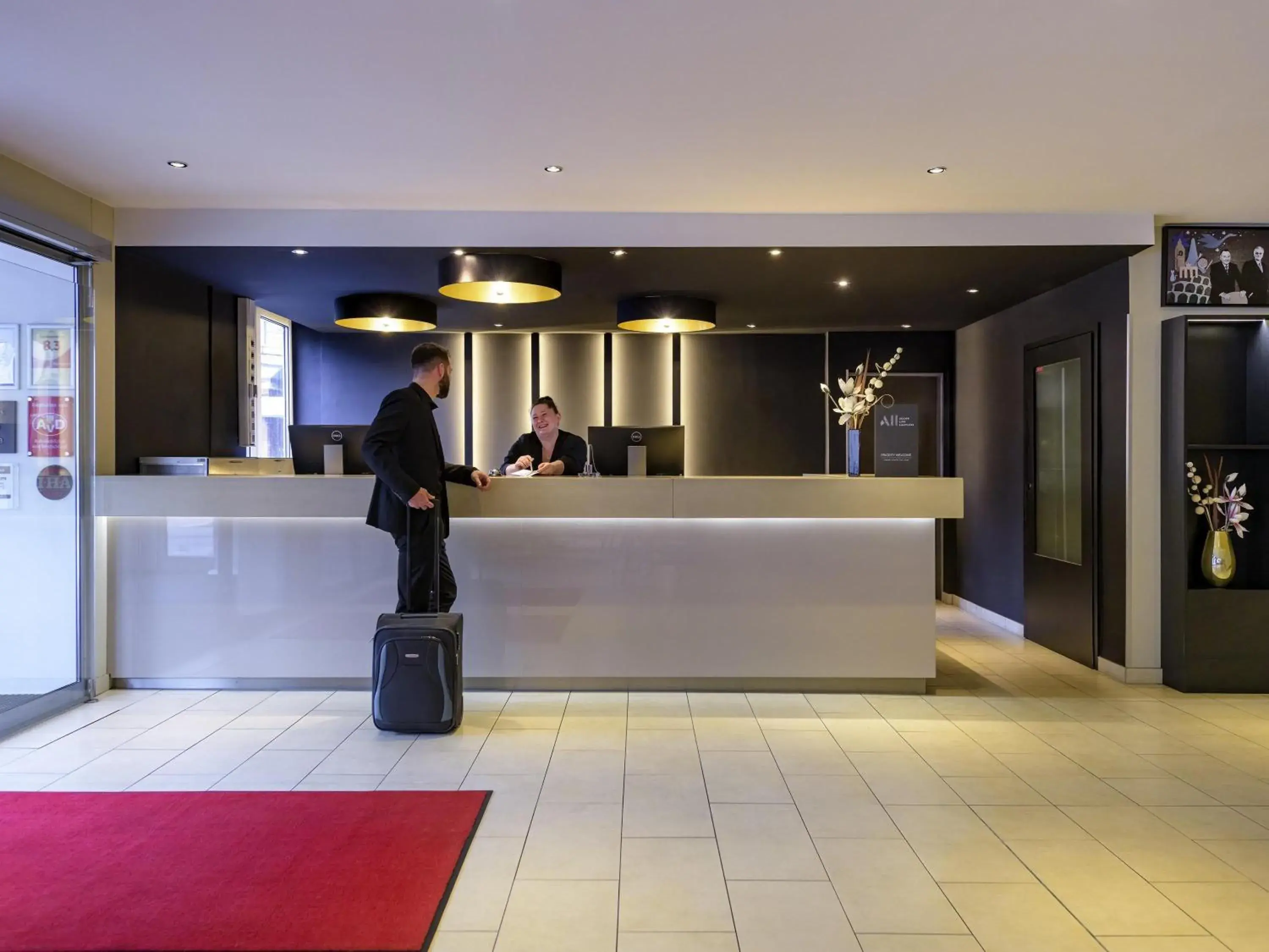 Property building in Mercure Hotel Duisburg City Property building in Mercure Hotel Duisburg City