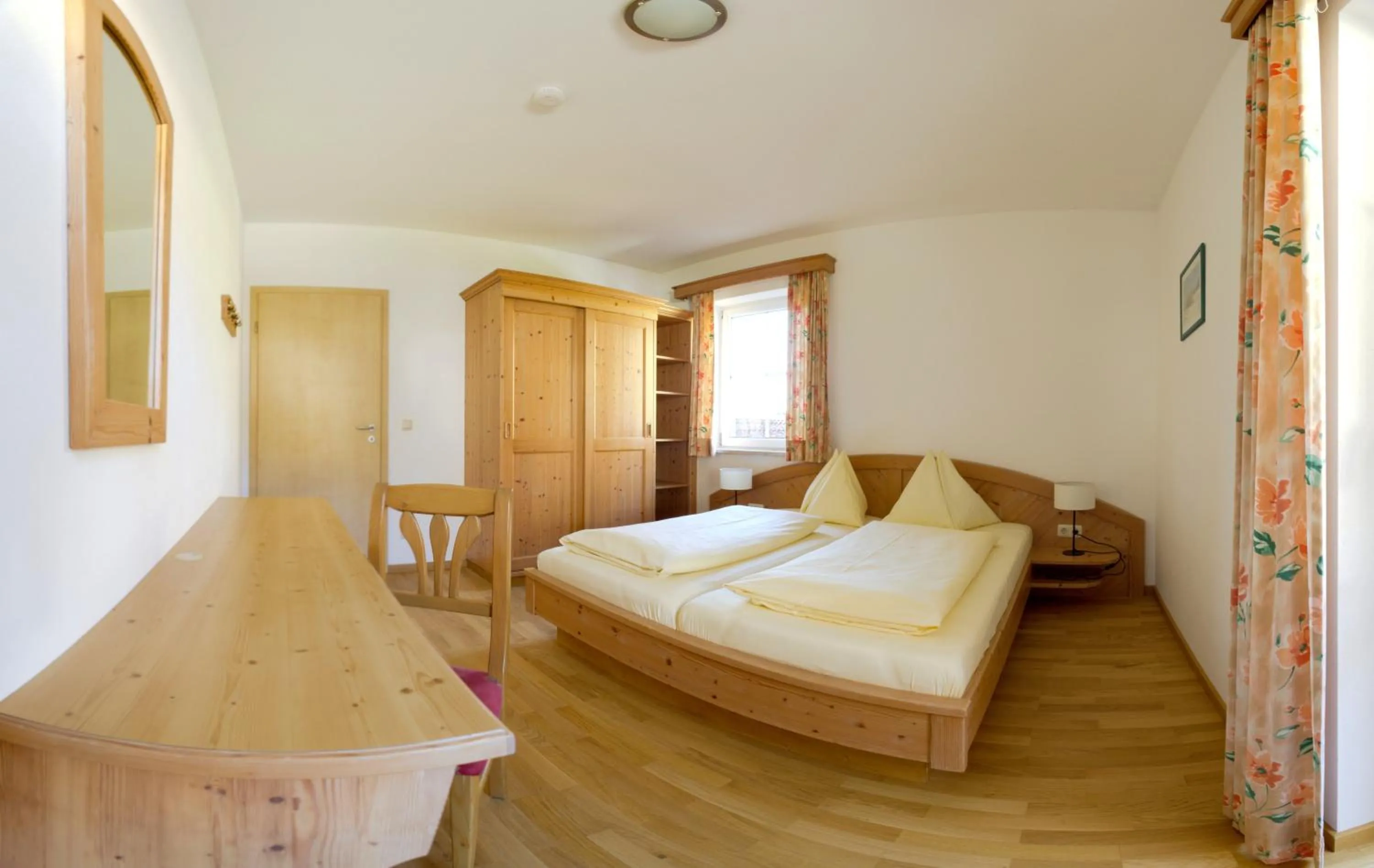 Bed in Aparthotel Alpenpark