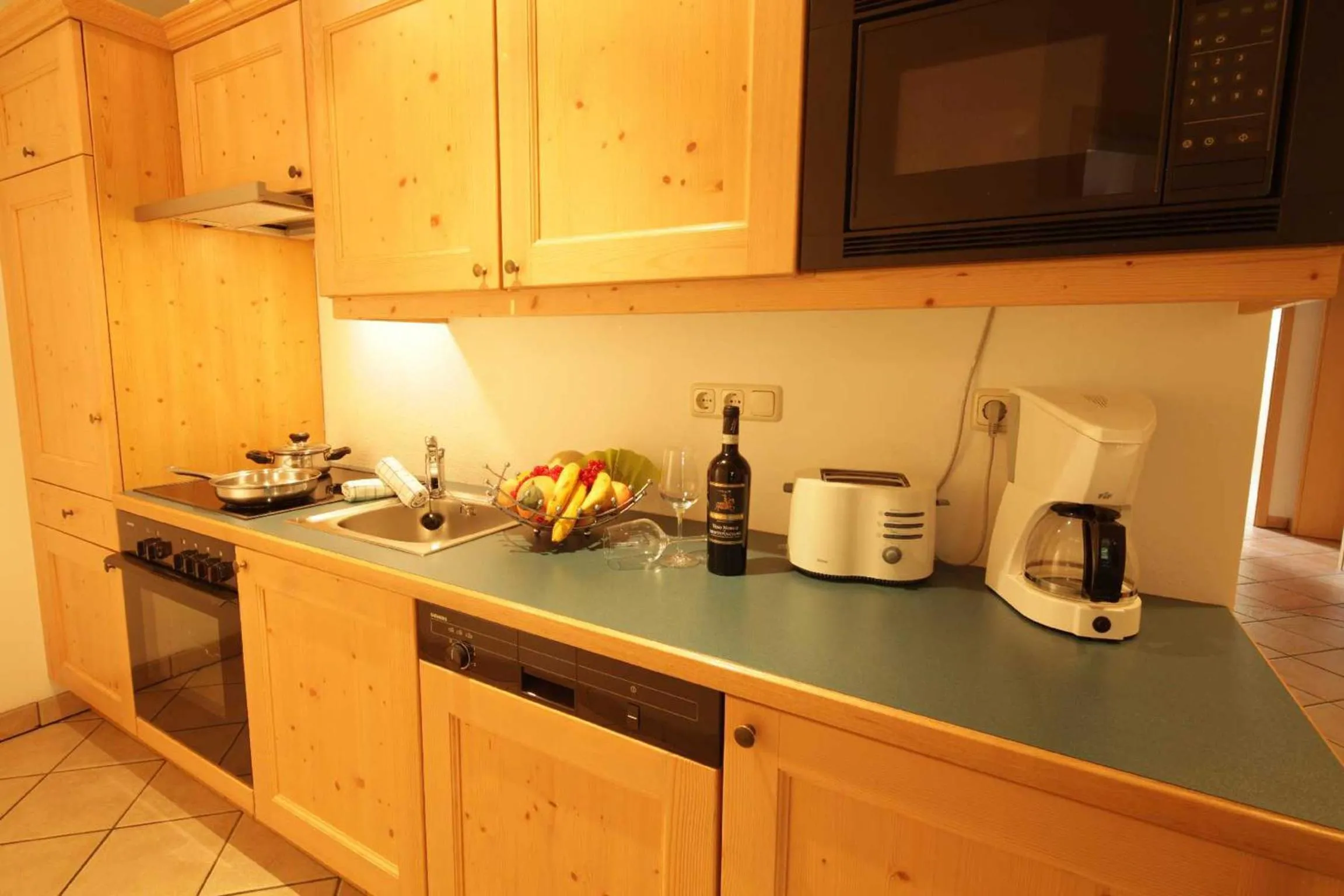 Kitchen or kitchenette in Aparthotel Alpenpark