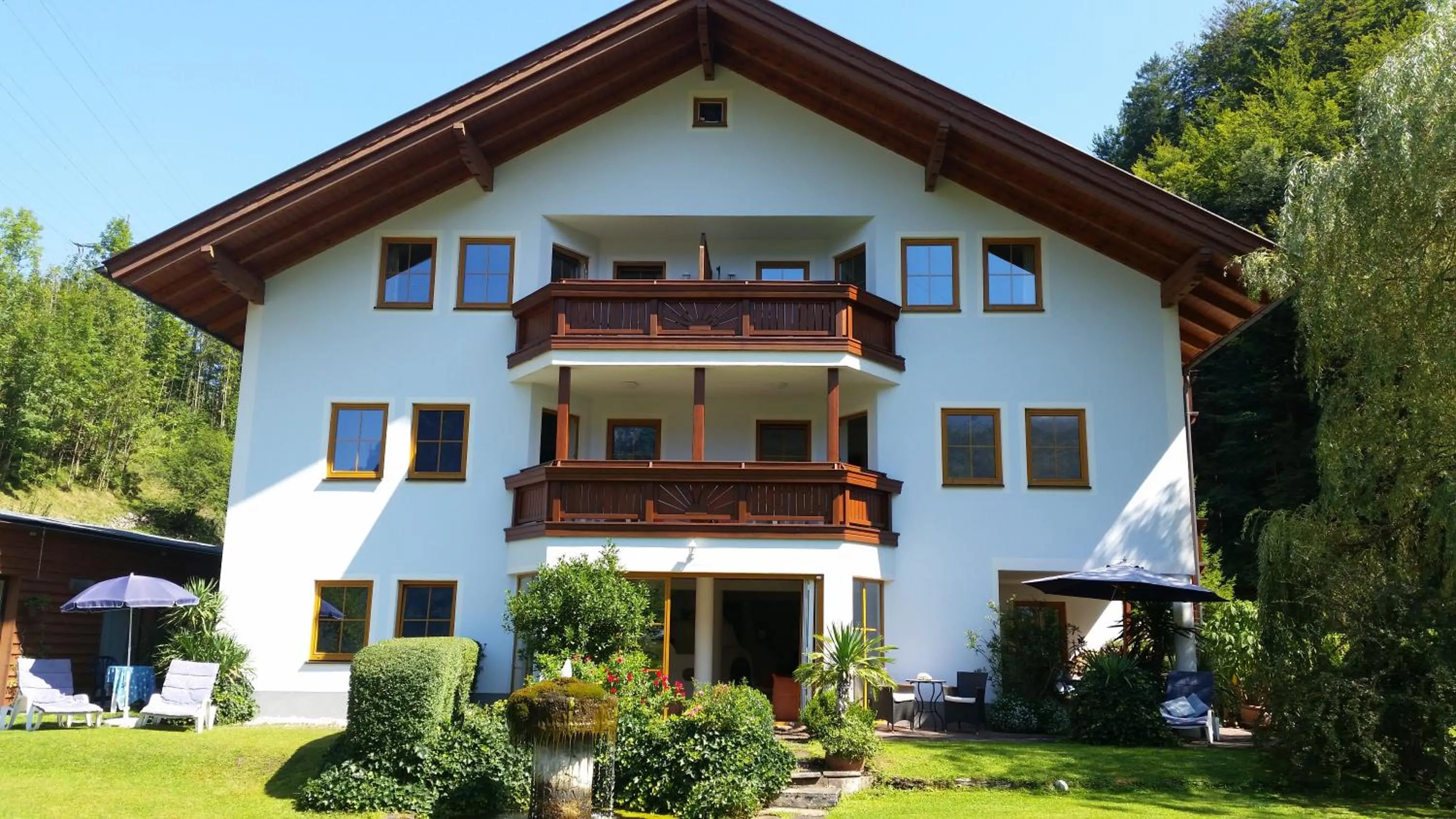 Facade/entrance in Aparthotel Alpenpark