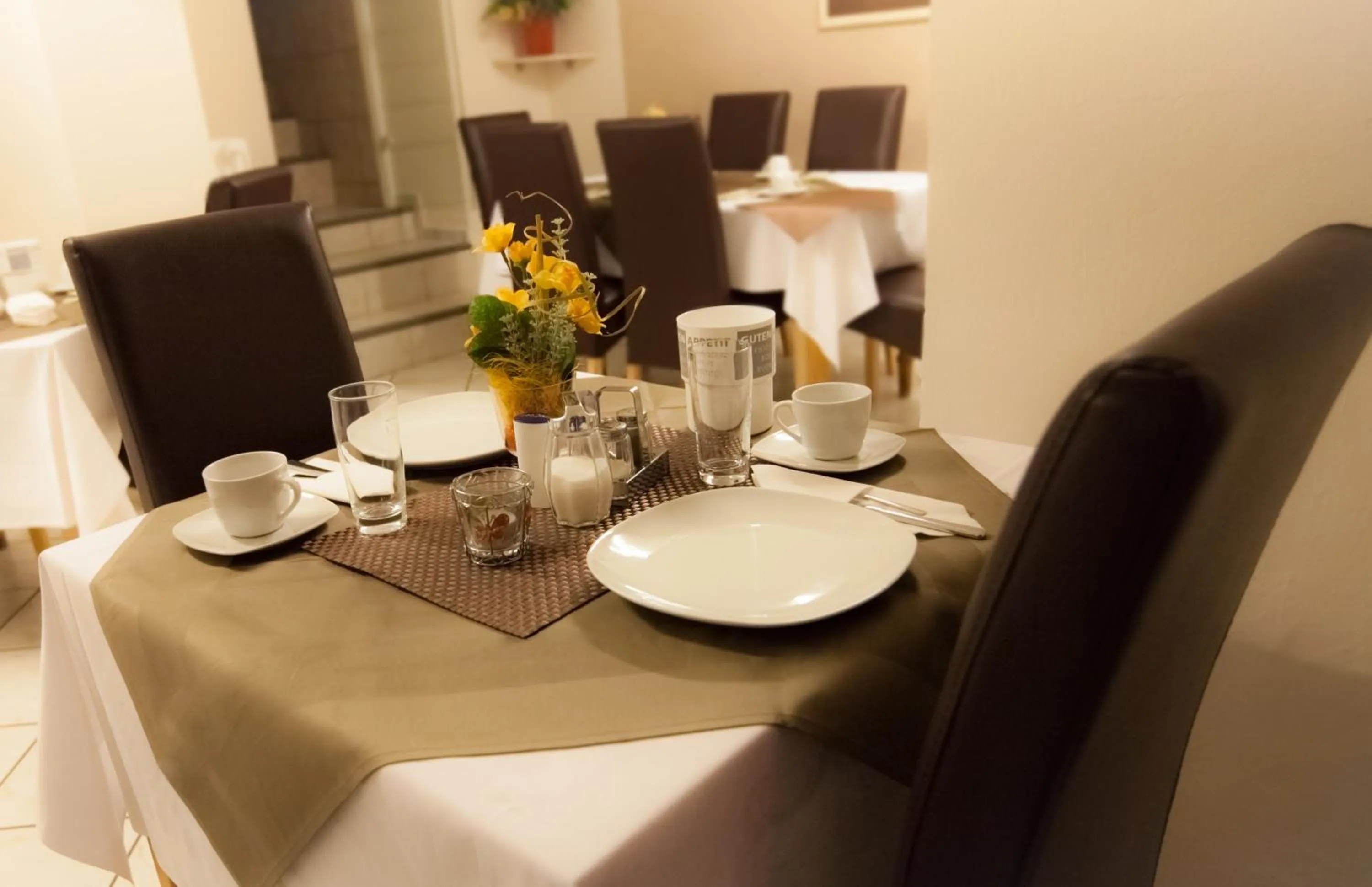 Food and drinks in Hotel Carlton Mayfair