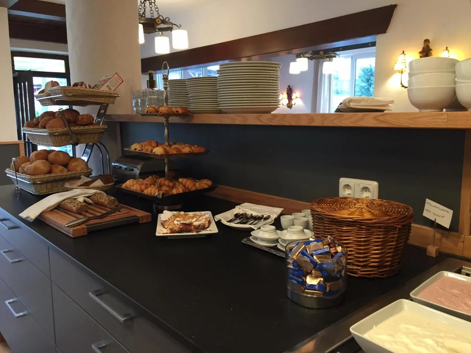 Buffet breakfast in Hotel garni Alpengruss