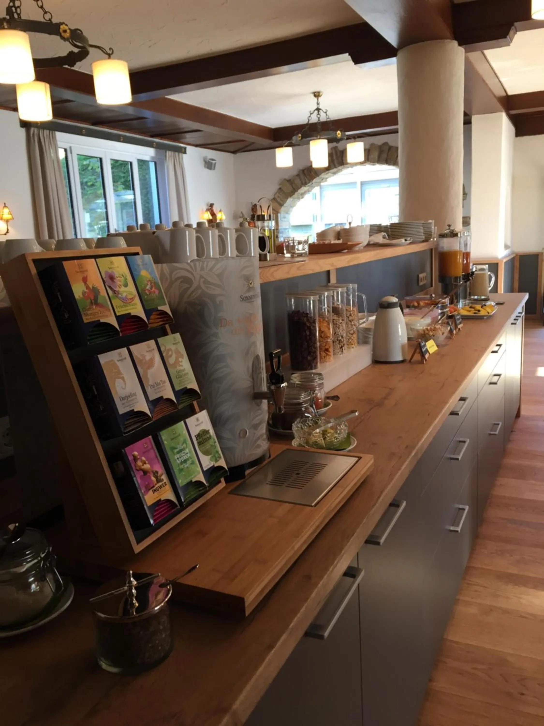 Buffet breakfast in Hotel garni Alpengruss