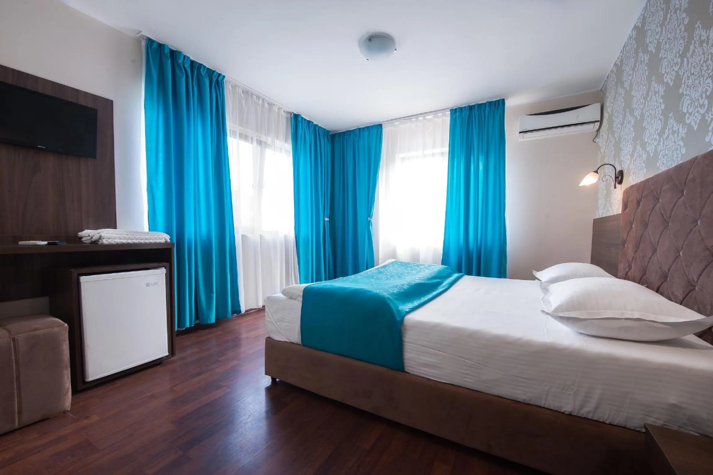 Bed in Vila Levent Mangalia