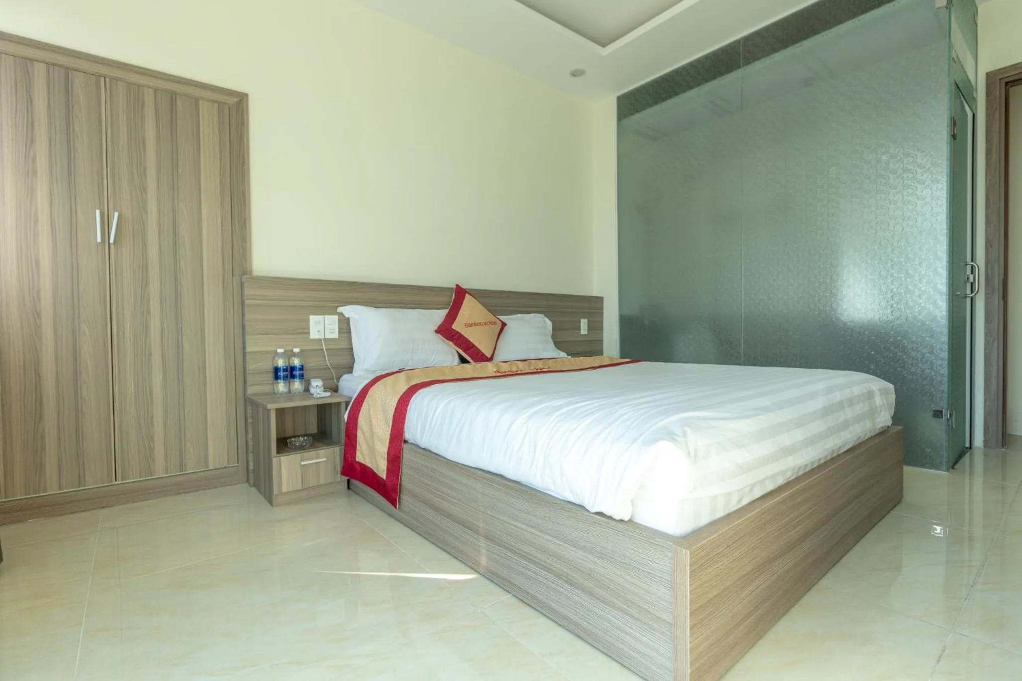 Bedroom, Bed in Bamboo Hotel