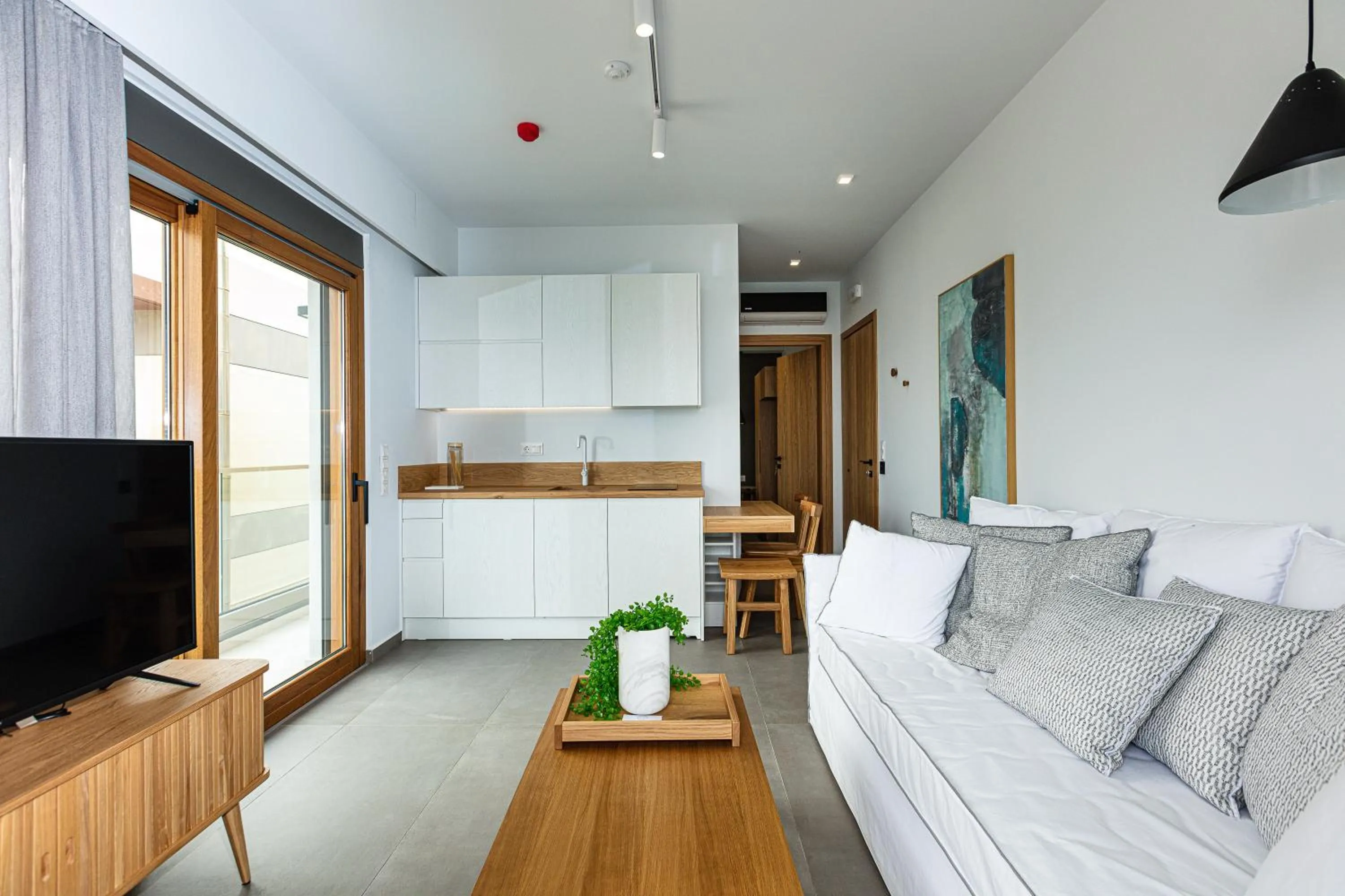 Coffee/tea facilities in North Coast Seaside Suites