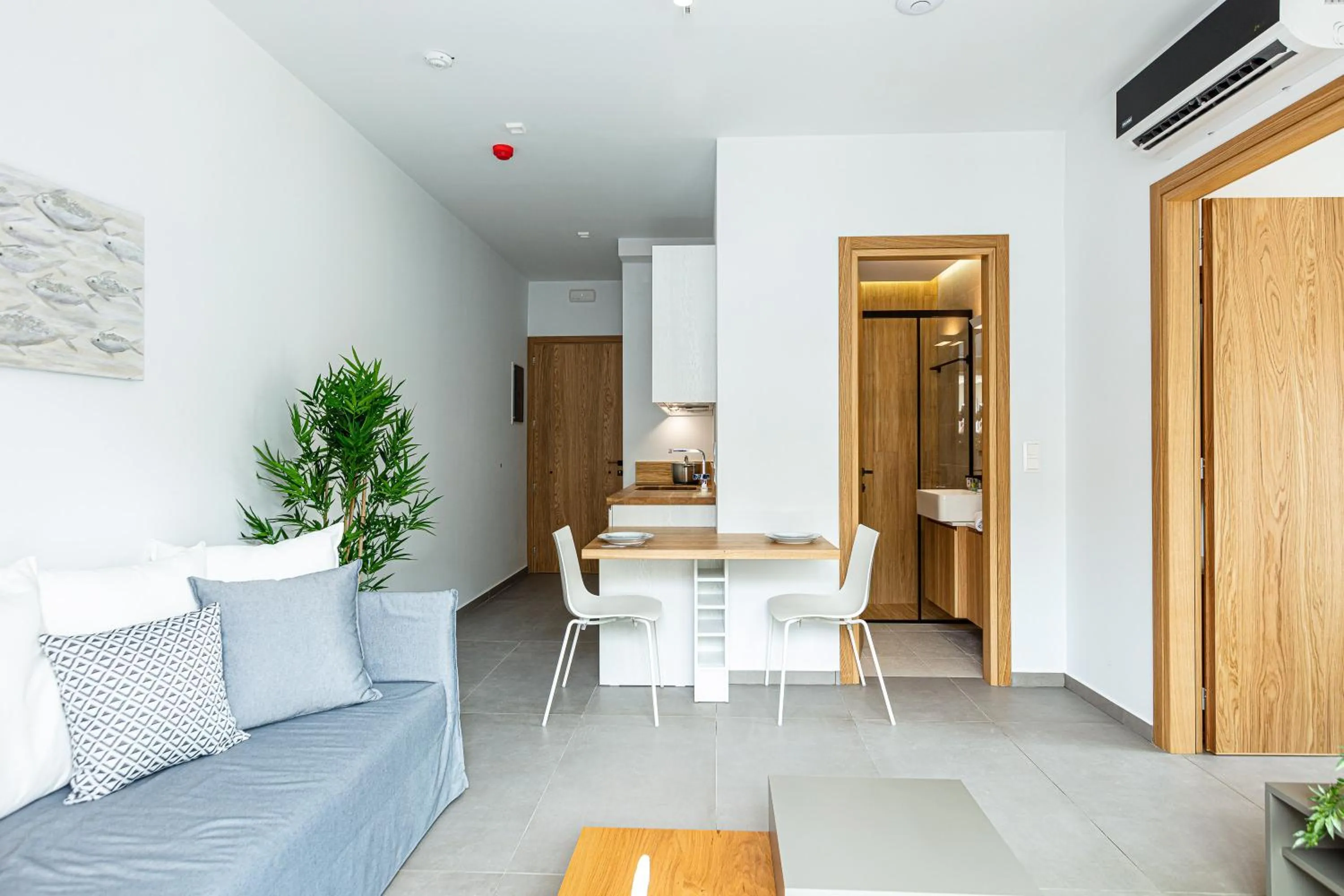 Coffee/tea facilities in North Coast Seaside Suites