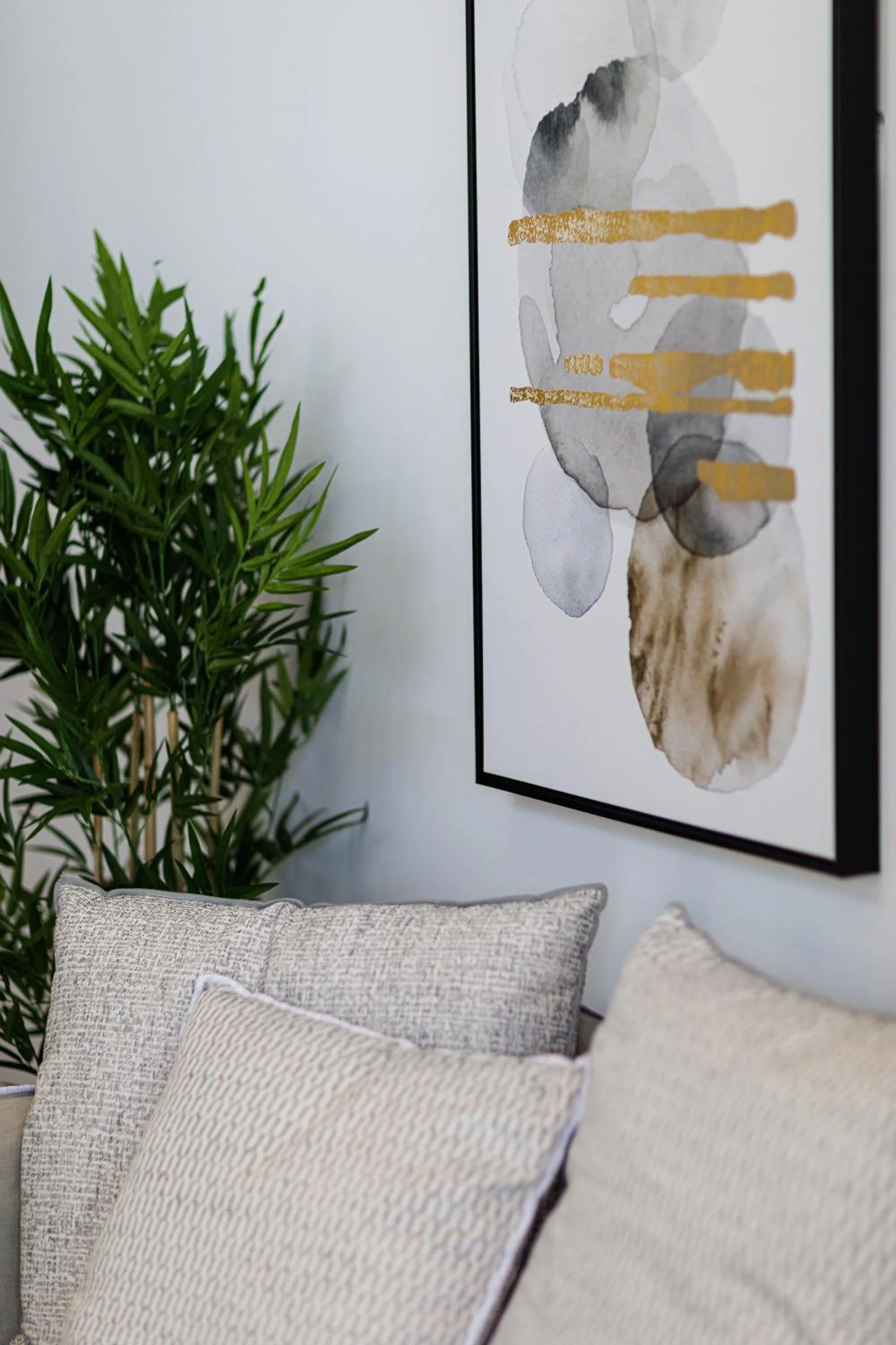 Decorative detail in North Coast Seaside Suites