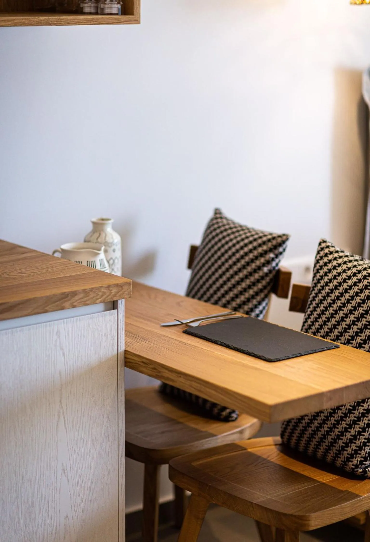 Dining area in North Coast Seaside Suites