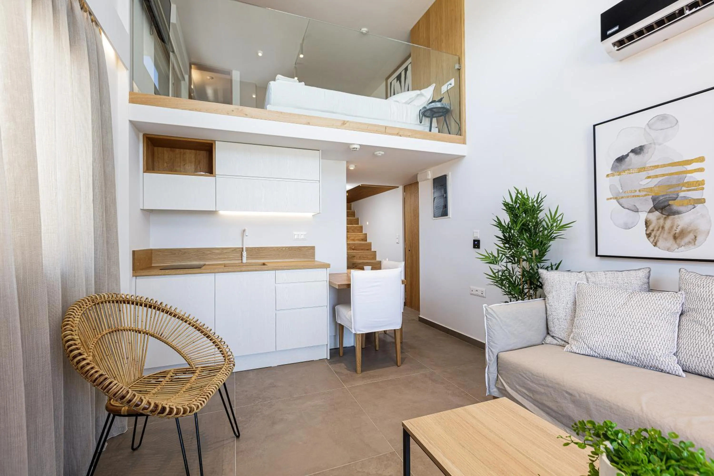 Coffee/tea facilities in North Coast Seaside Suites