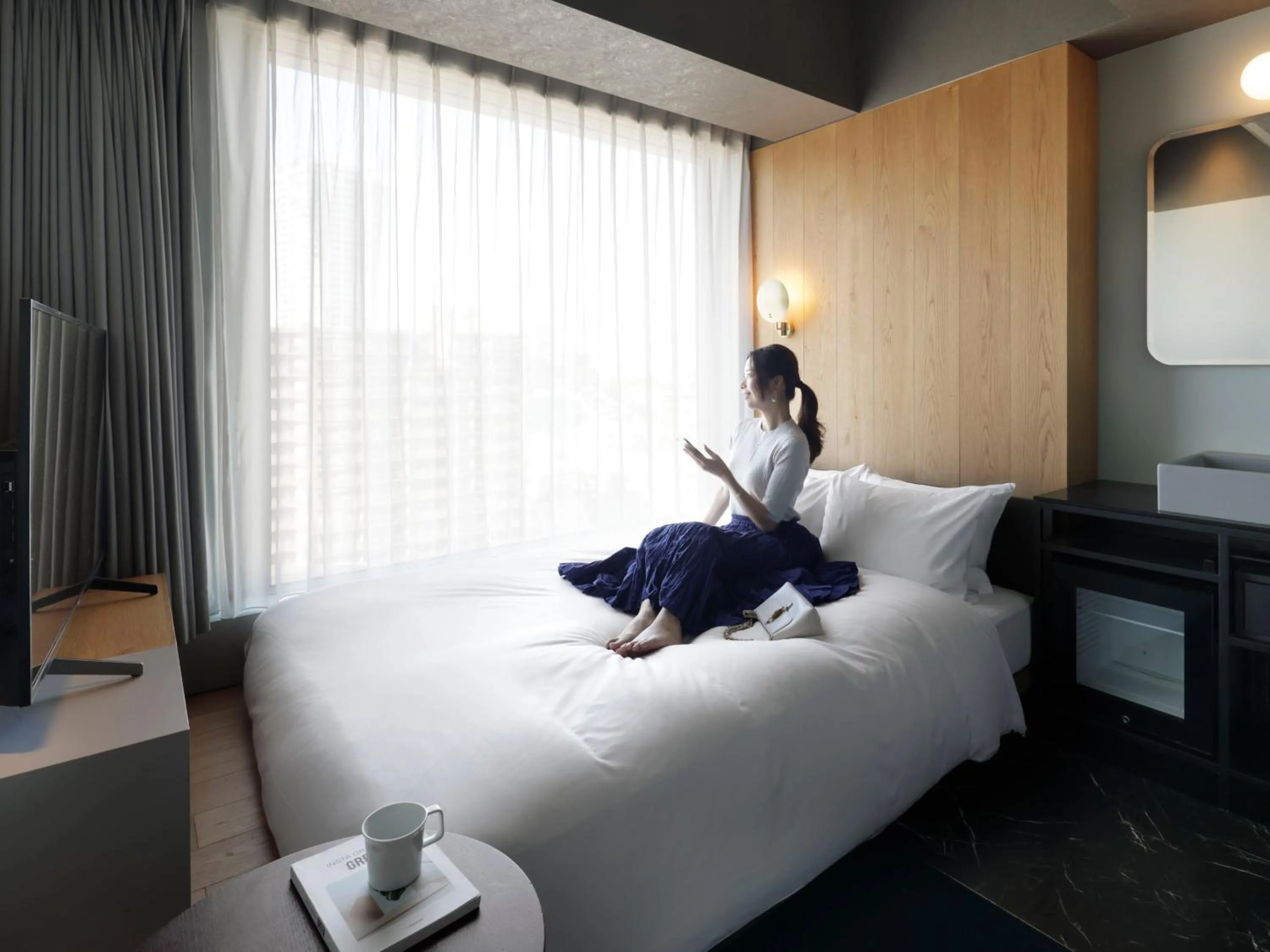 Photo of the whole room, Bed in sequence MIYASHITA PARK - Shibuya