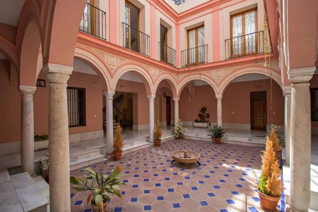 Patio in Goyeneta Palace by Valcambre
