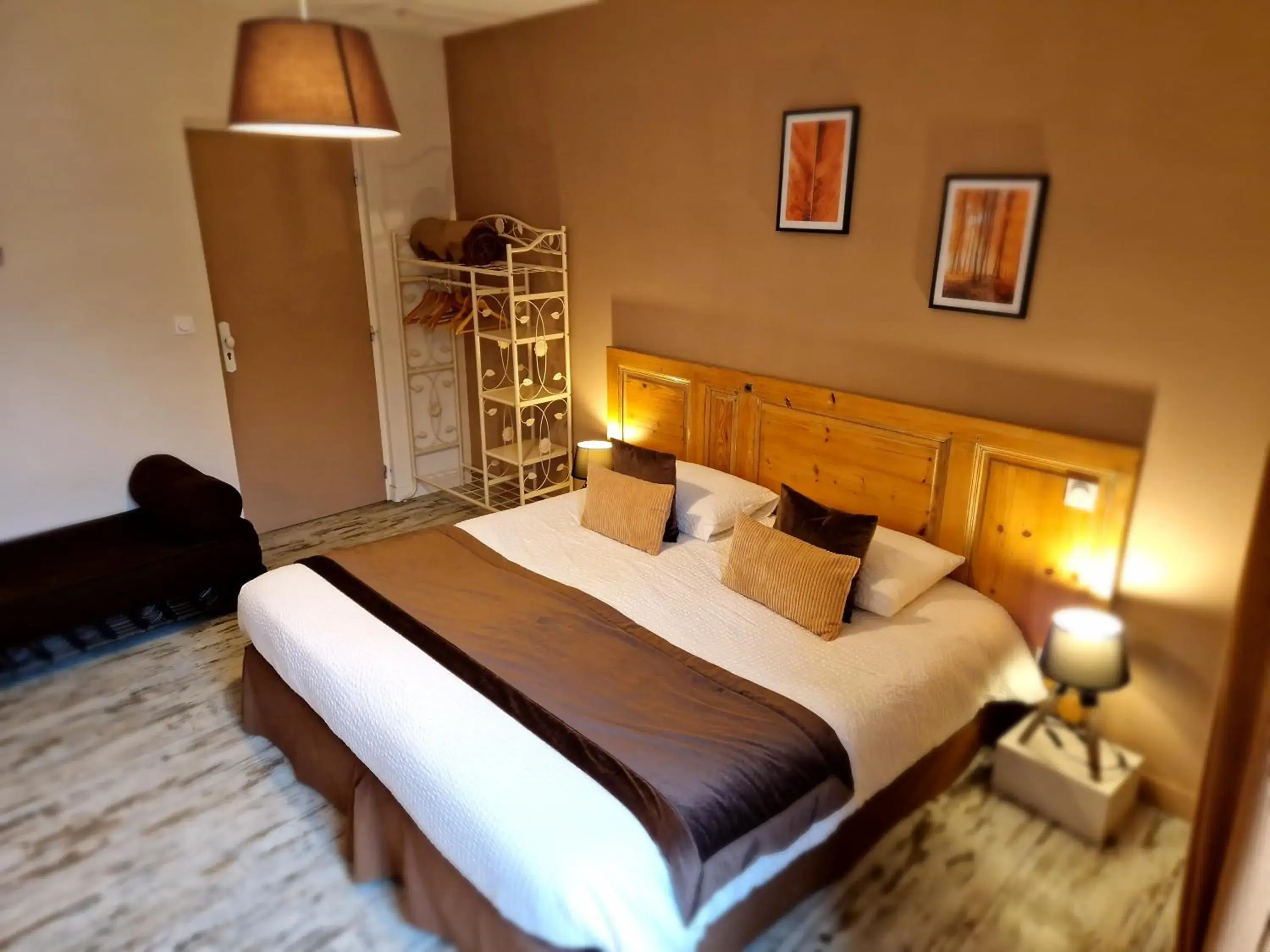 Chambres d'hôtes Une autre maison Chambres d'hôtes Une autre maison