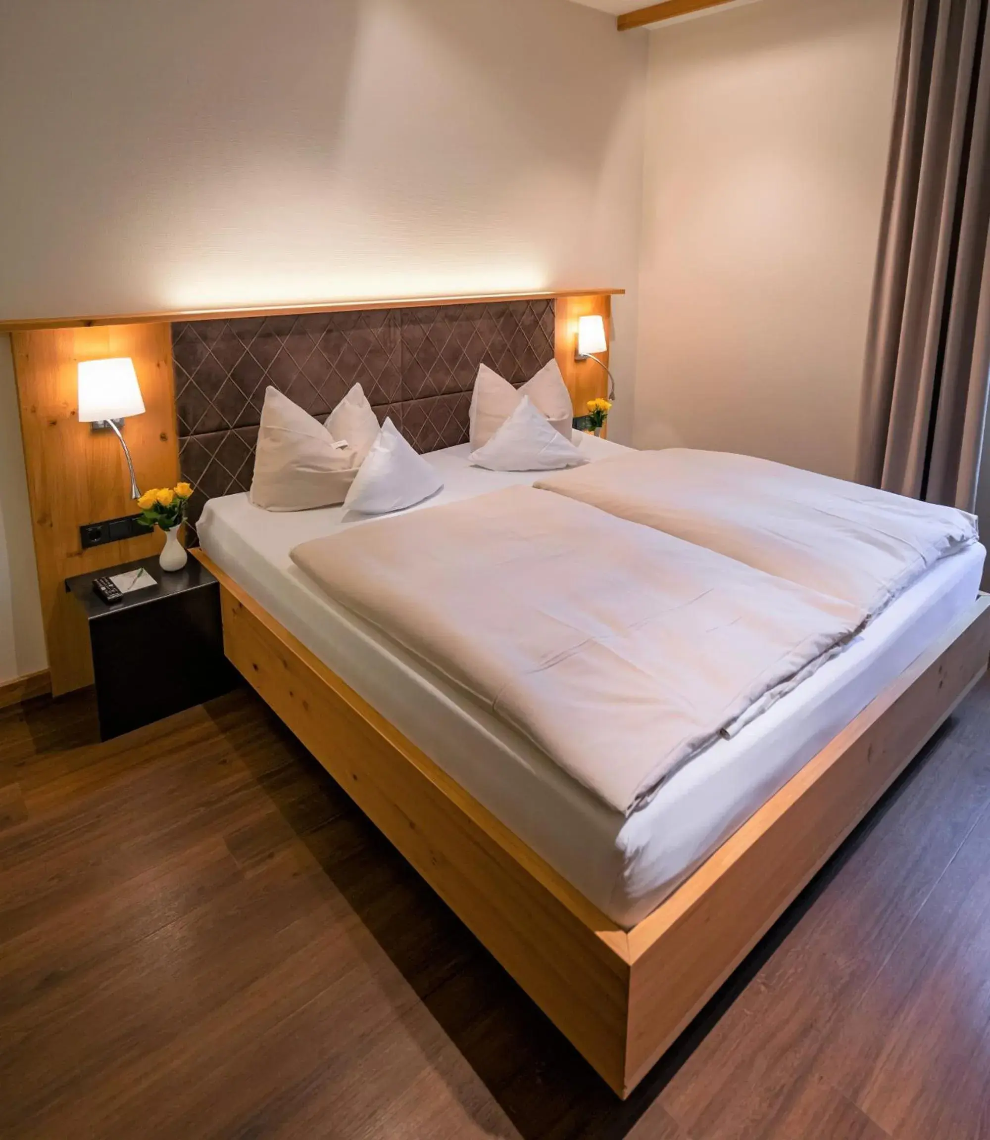 Bed in Parkhotel Traunstein Bed in Parkhotel Traunstein