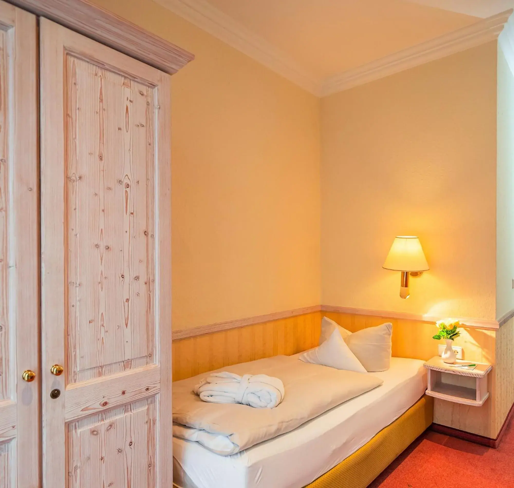 Bed in Parkhotel Traunstein Bed in Parkhotel Traunstein