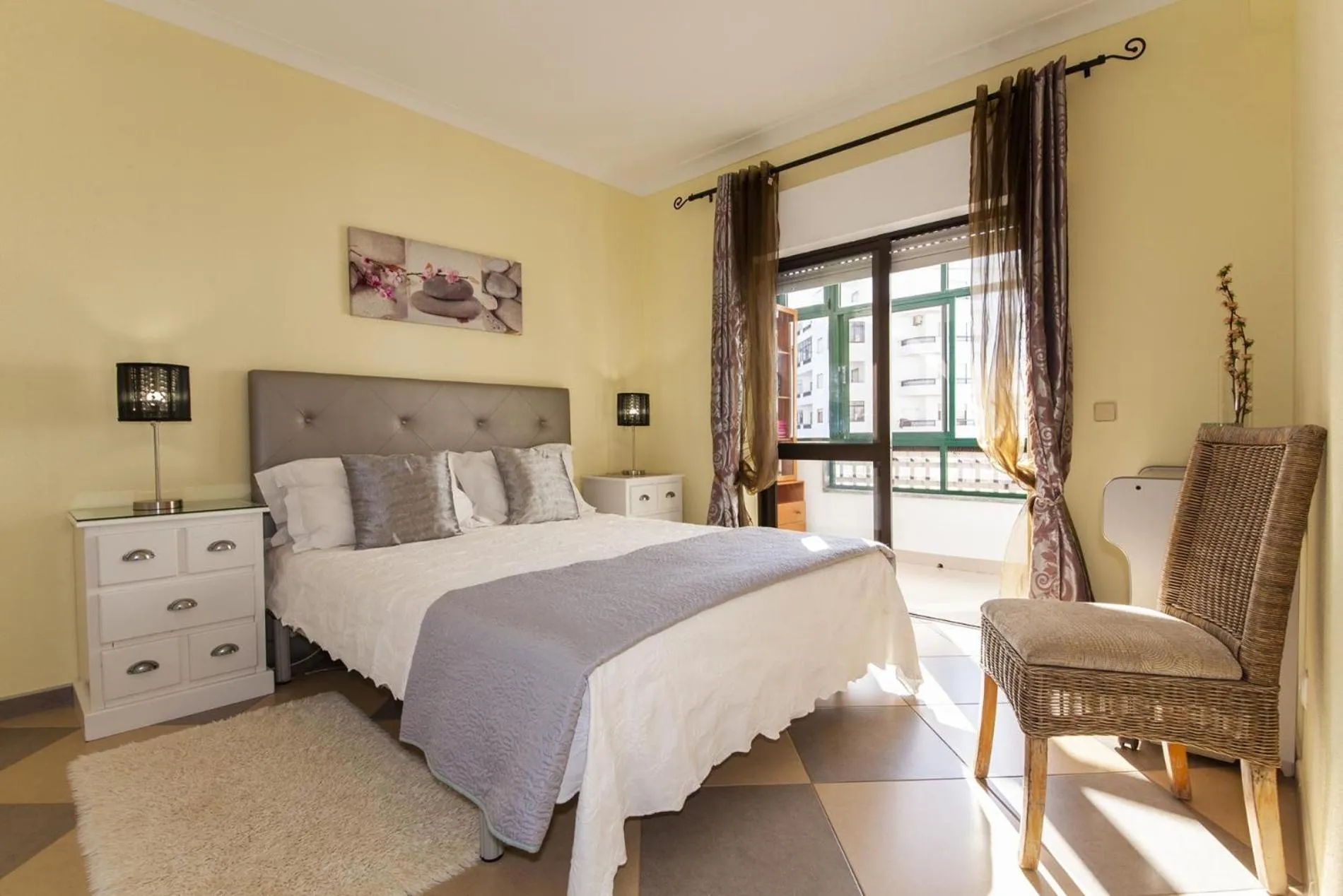 Floor plan in B17 - The Stunning Seaview Apartment