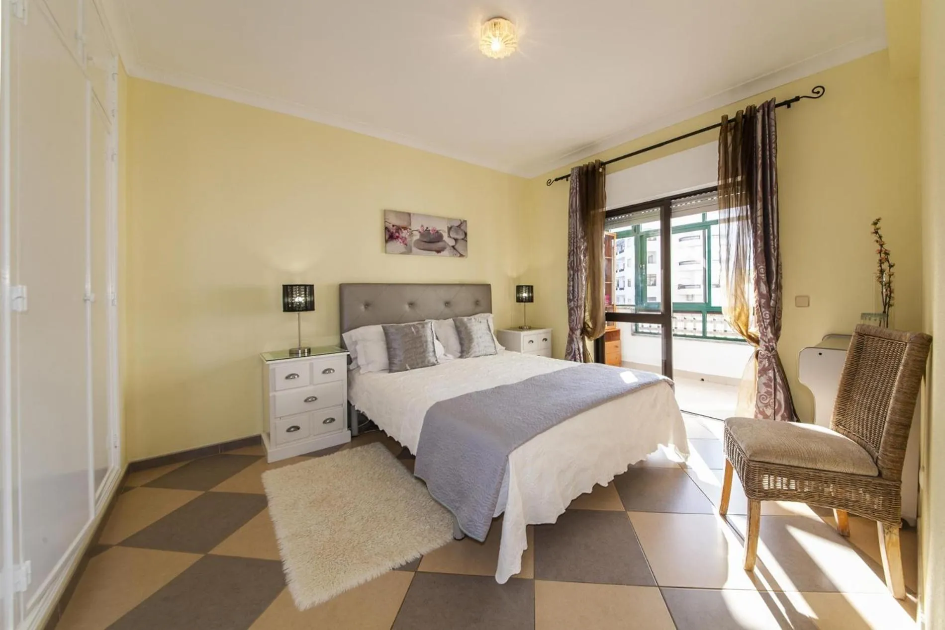 Floor plan in B17 - The Stunning Seaview Apartment