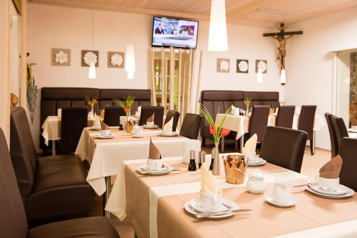 Buffet breakfast in Hotel Bavaria