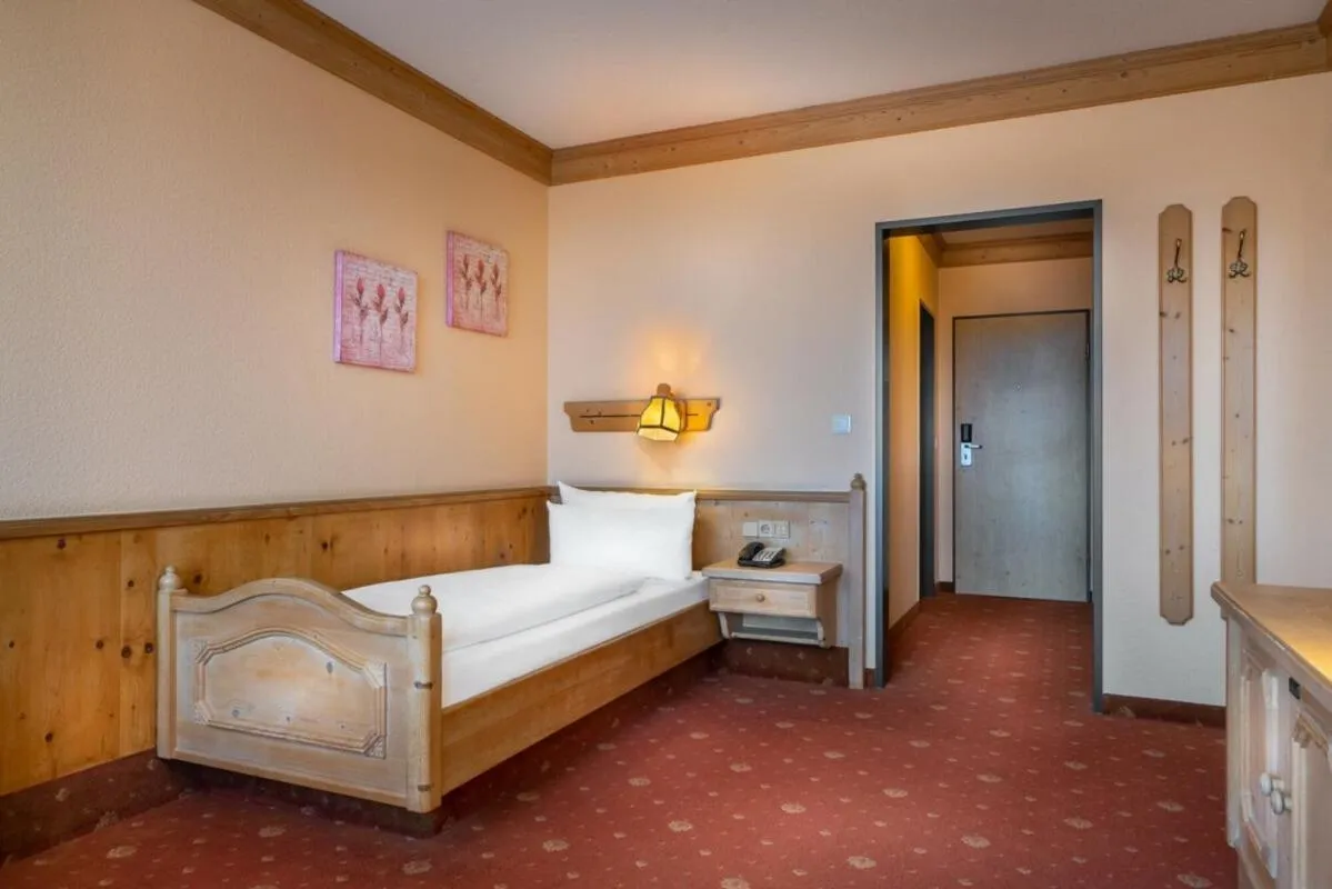 Bed in Hotel Elisenhof Mönchengladbach